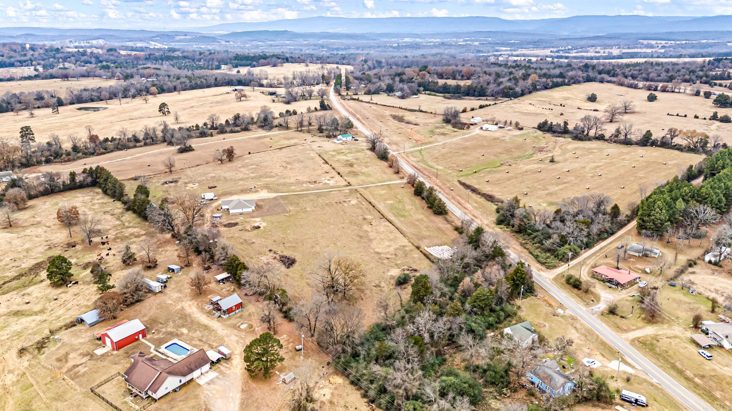 7799 Highway 352  Hartman, AR