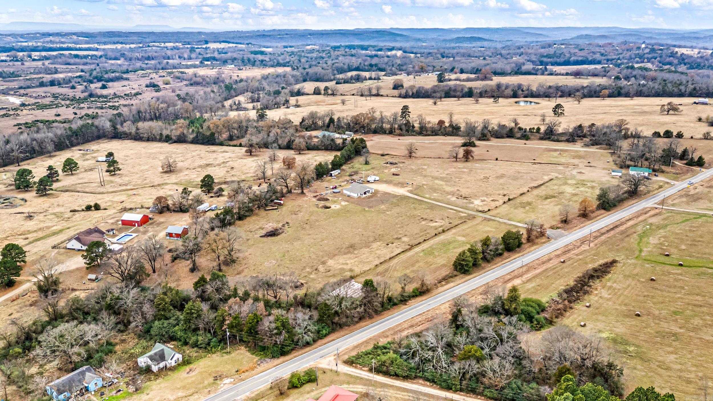 7799 Highway 352  Hartman, AR