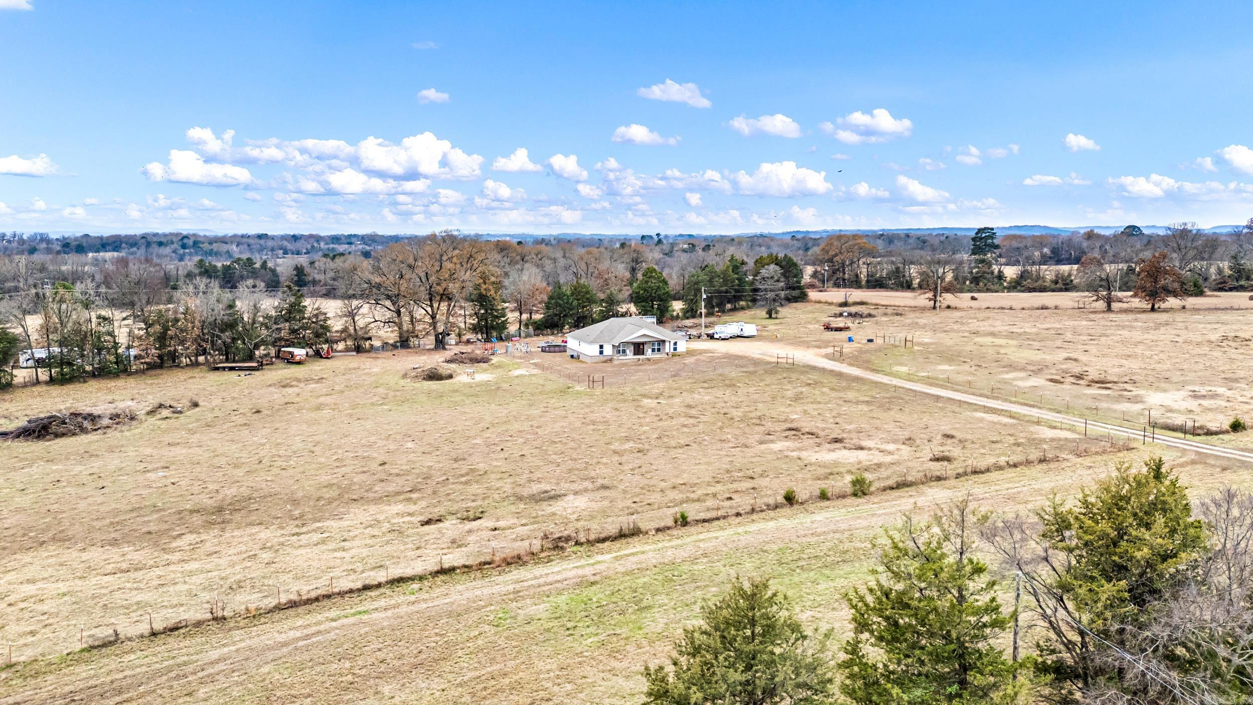 7799 Highway 352  Hartman, AR