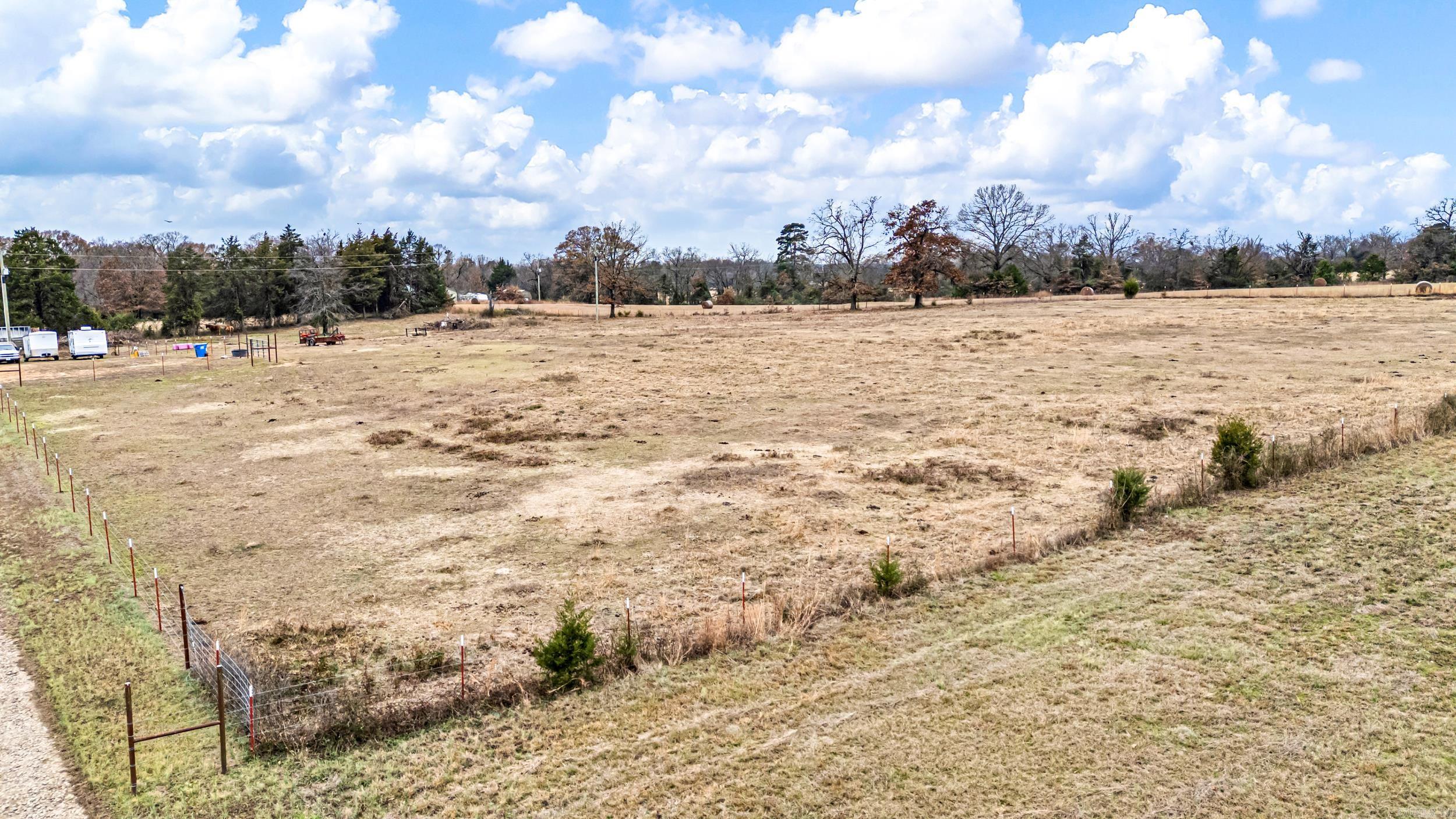 7799 Highway 352  Hartman, AR