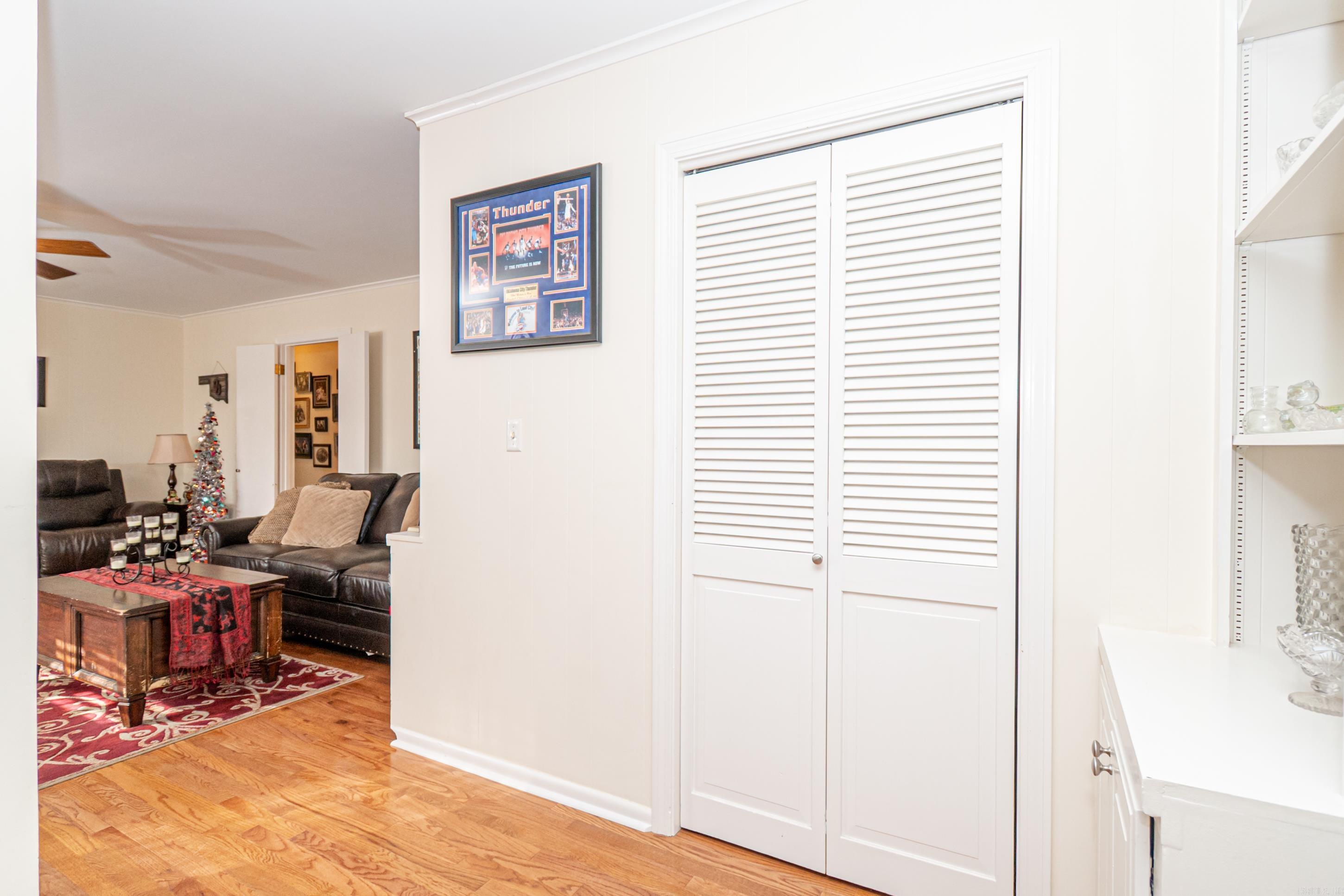 1909 W Oak St  El Dorado, AR