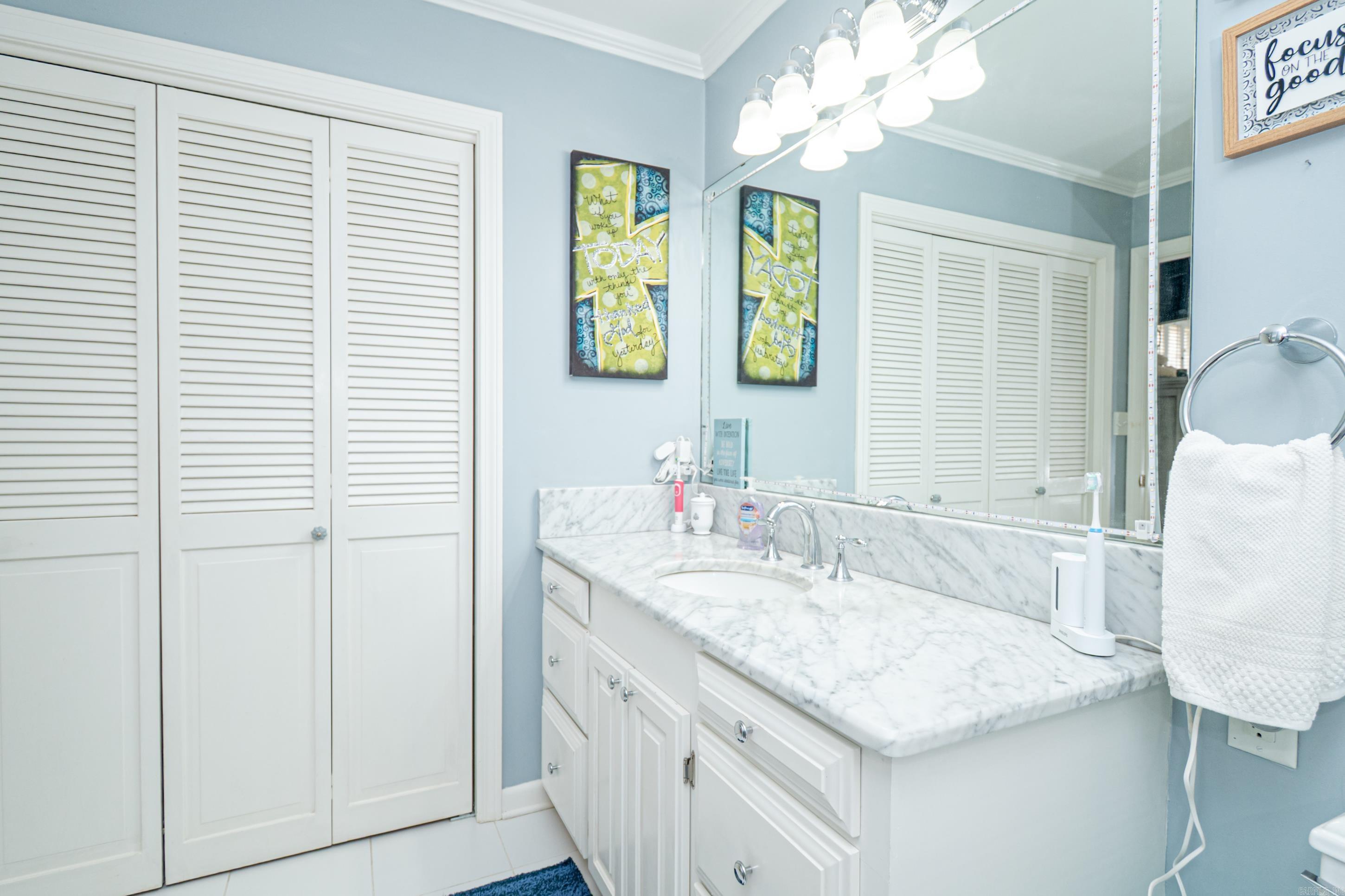 1909 W Oak St  El Dorado, AR