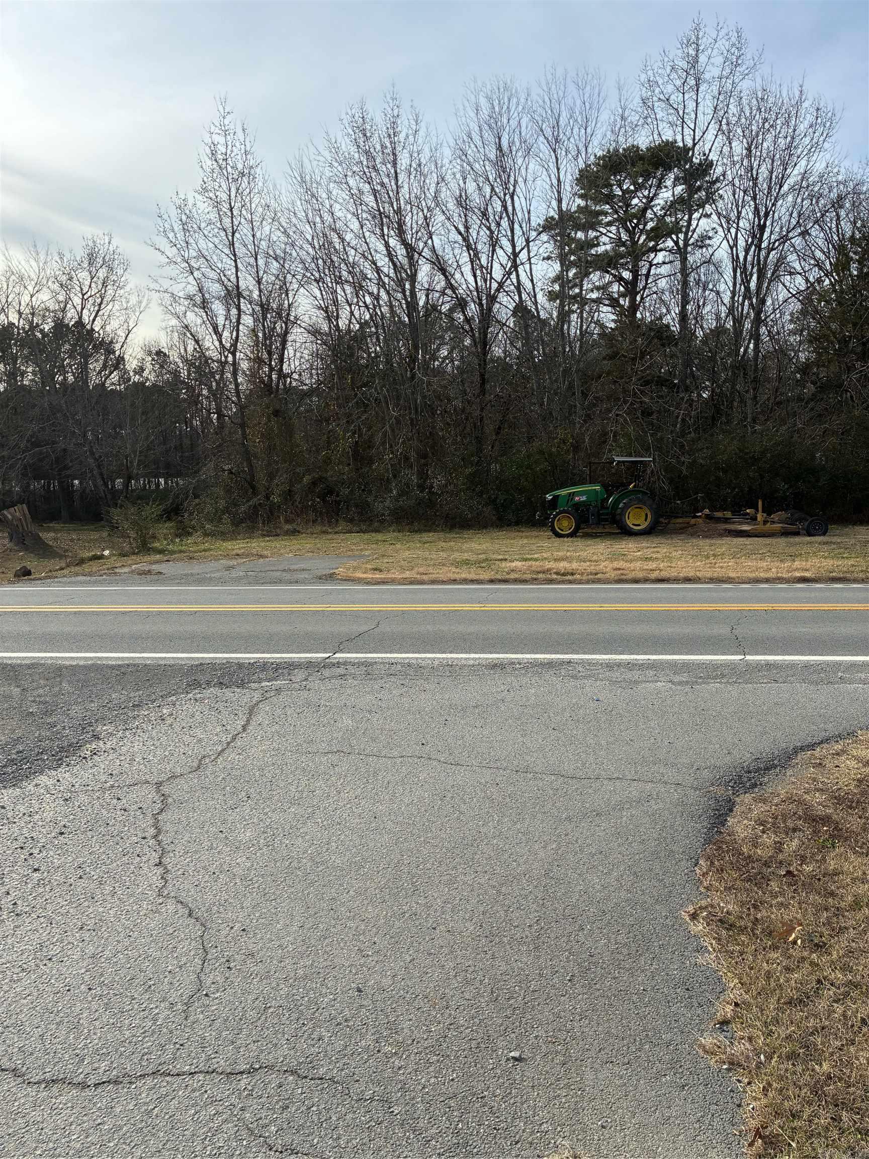 00 Edgemont Road Greers Ferry, AR 72067