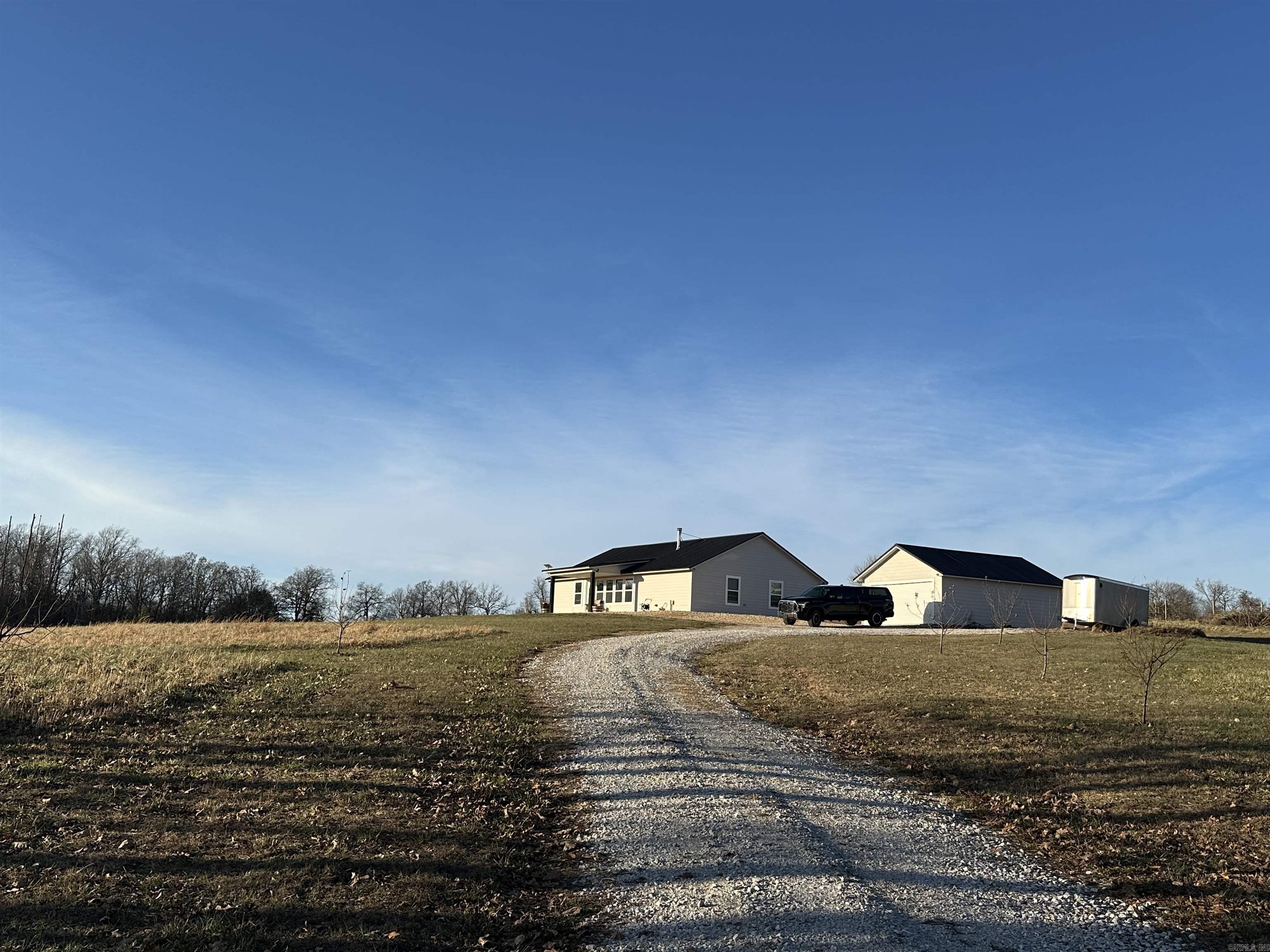 1779 NC 1600  Compton, AR