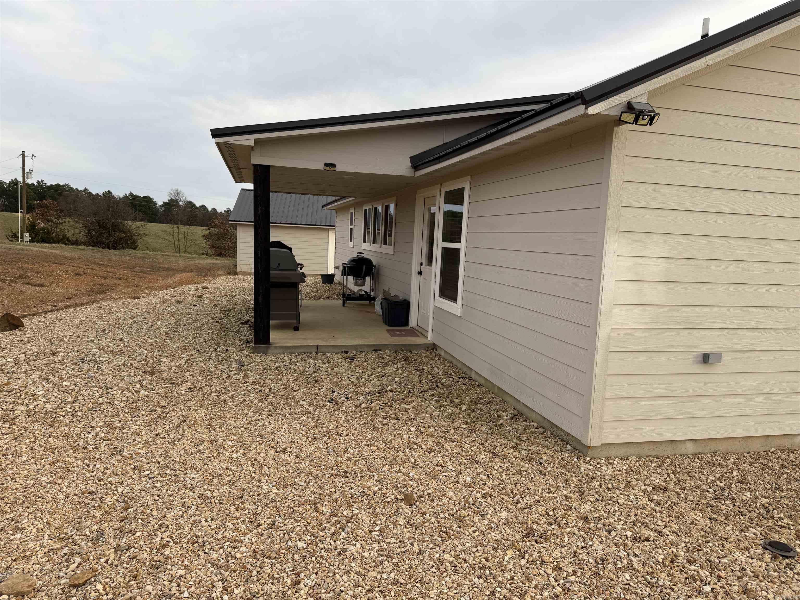 1779 NC 1600  Compton, AR