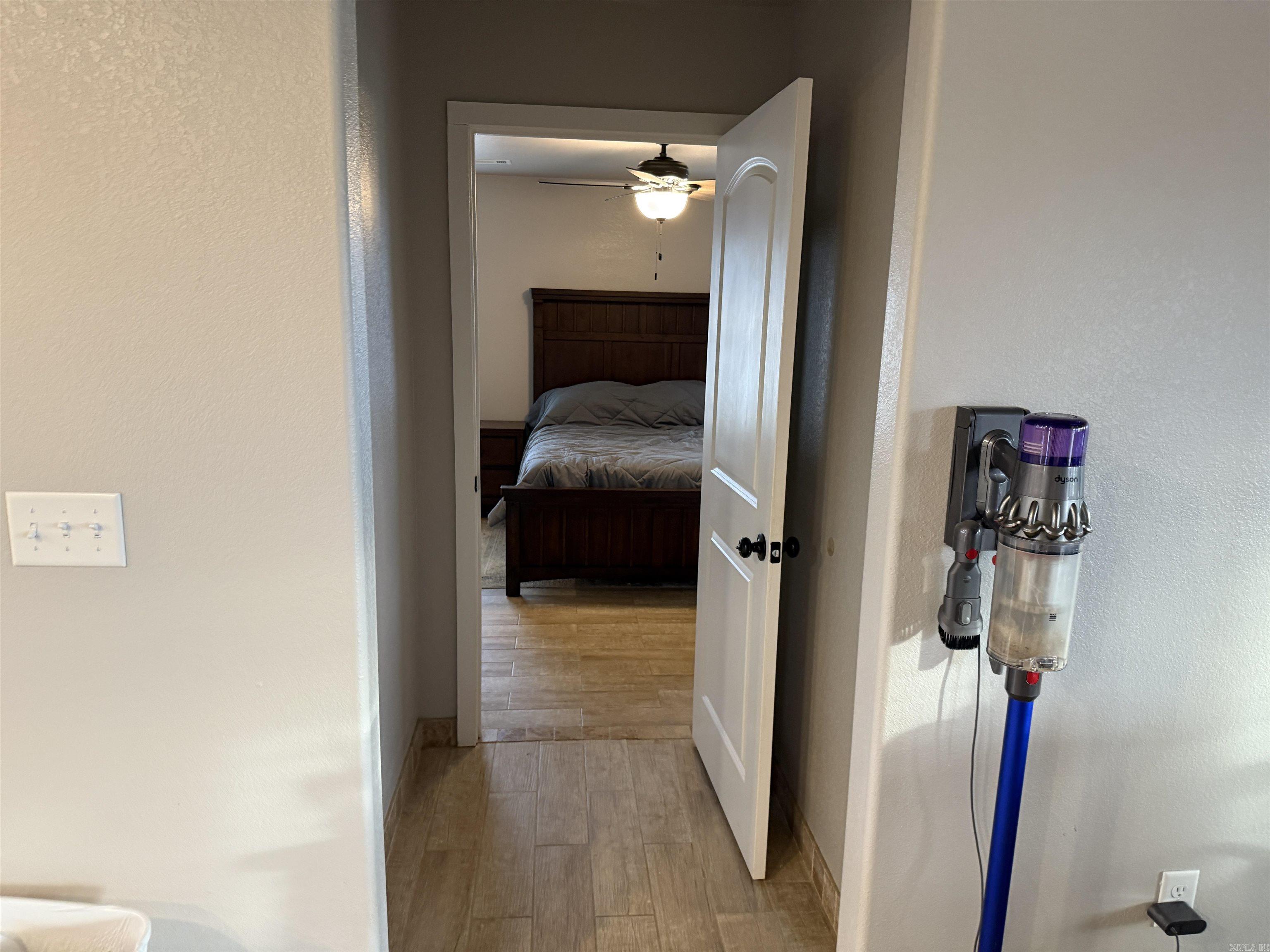 1779 NC 1600  Compton, AR