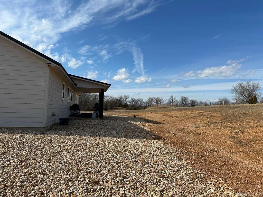 1779 NC 1600 Compton, AR 72624