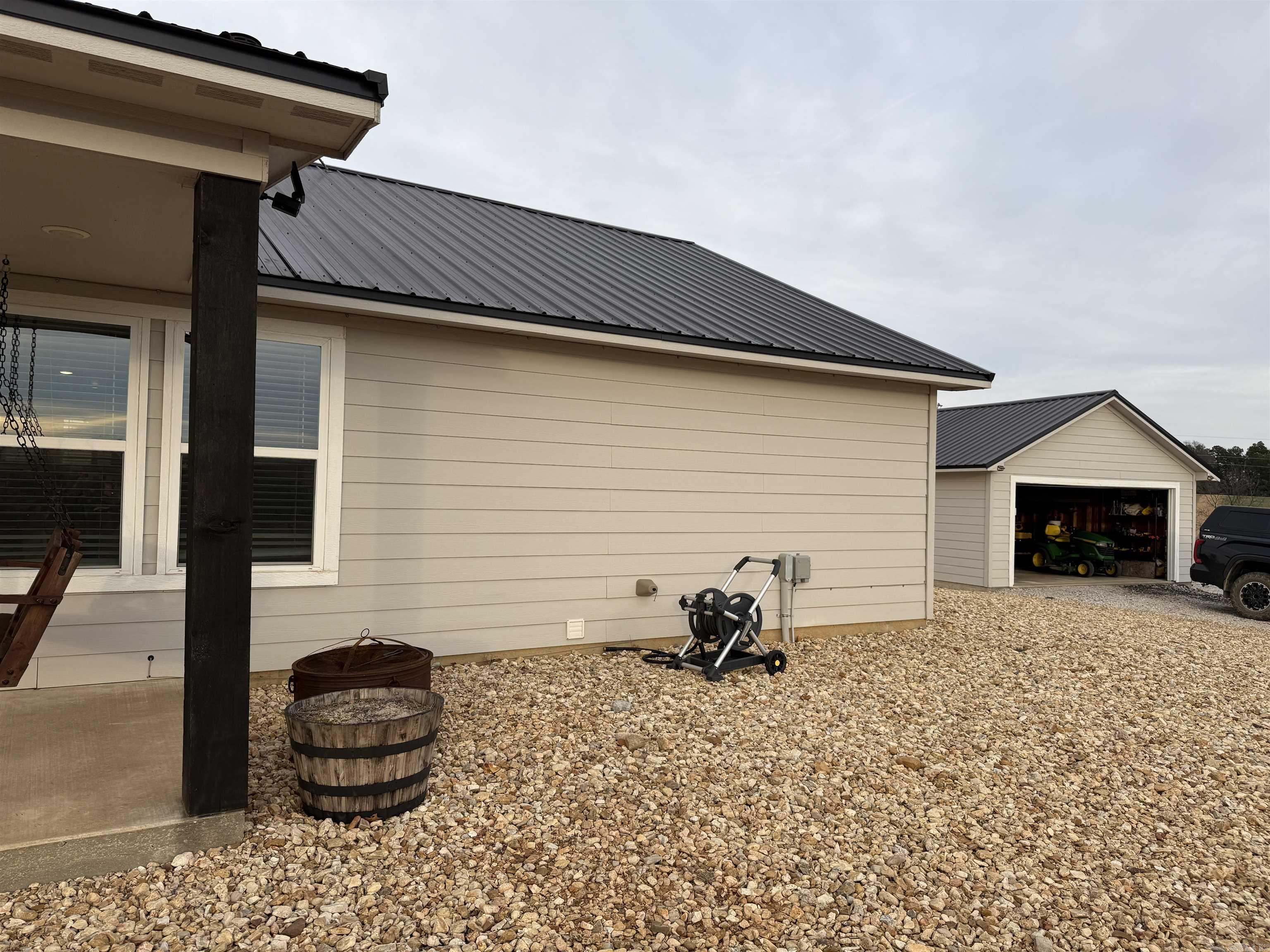 1779 NC 1600  Compton, AR