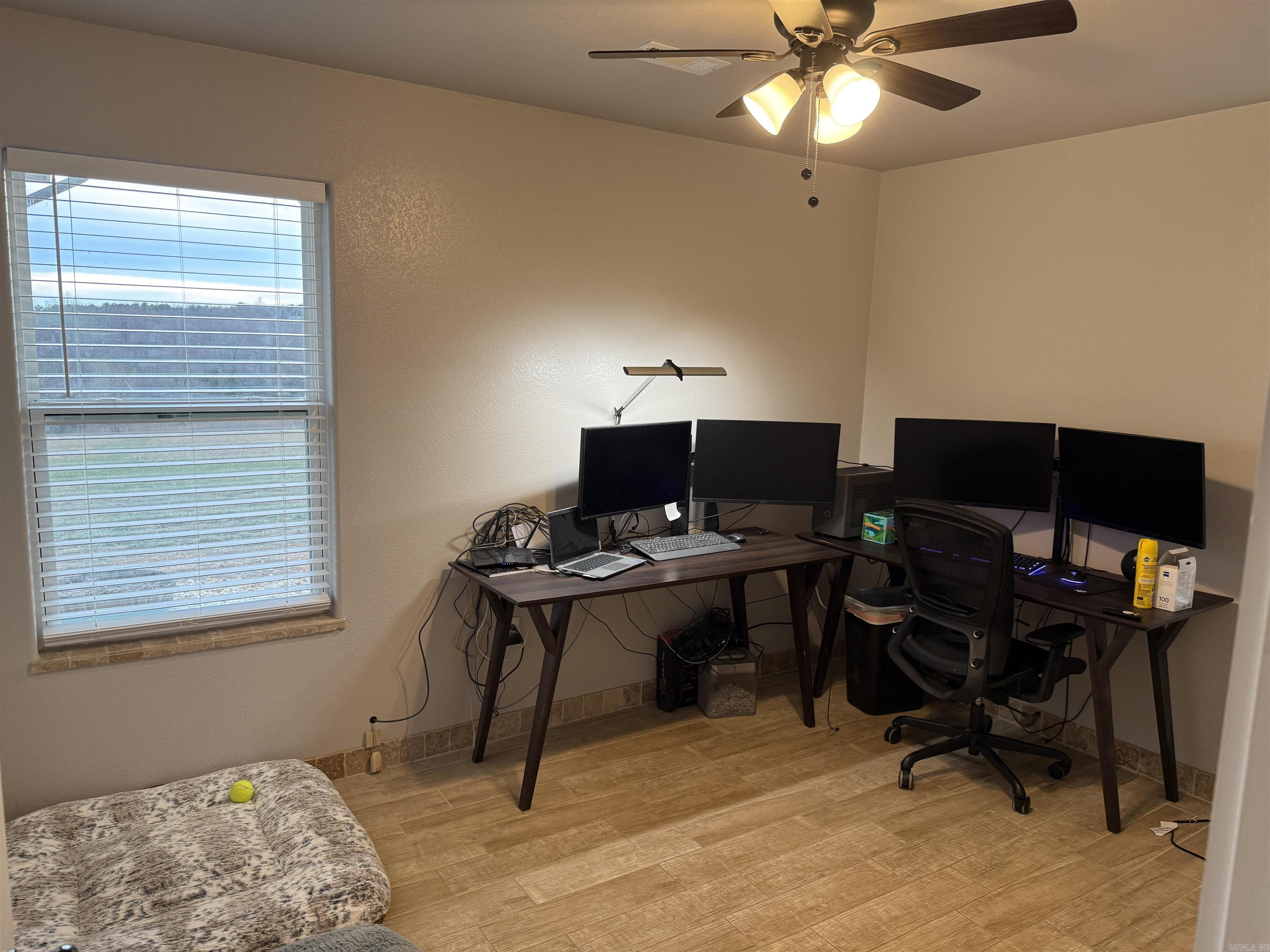 1779 NC 1600  Compton, AR