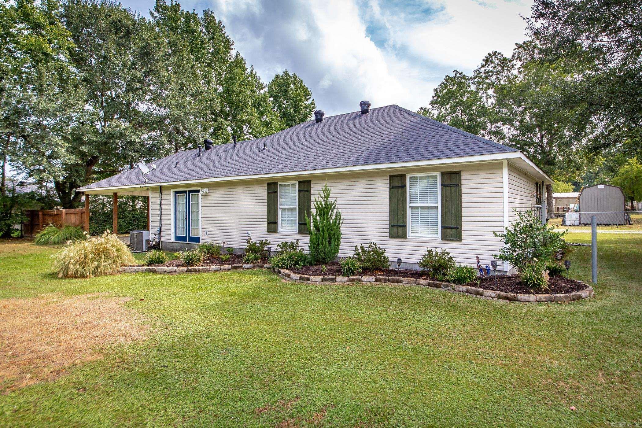 40 Spears  Ward, AR