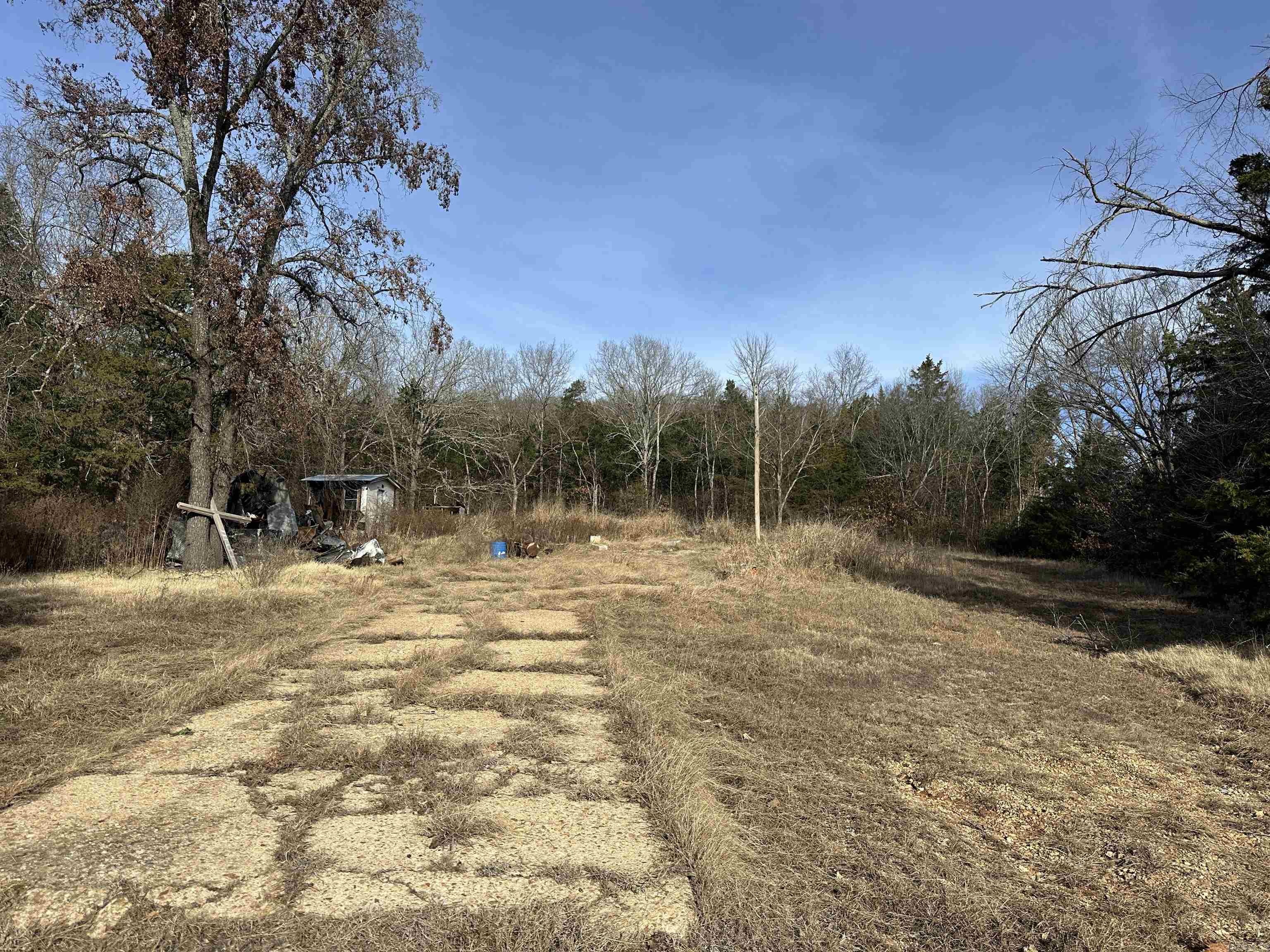 5638 E HWY 202  Flippin, AR