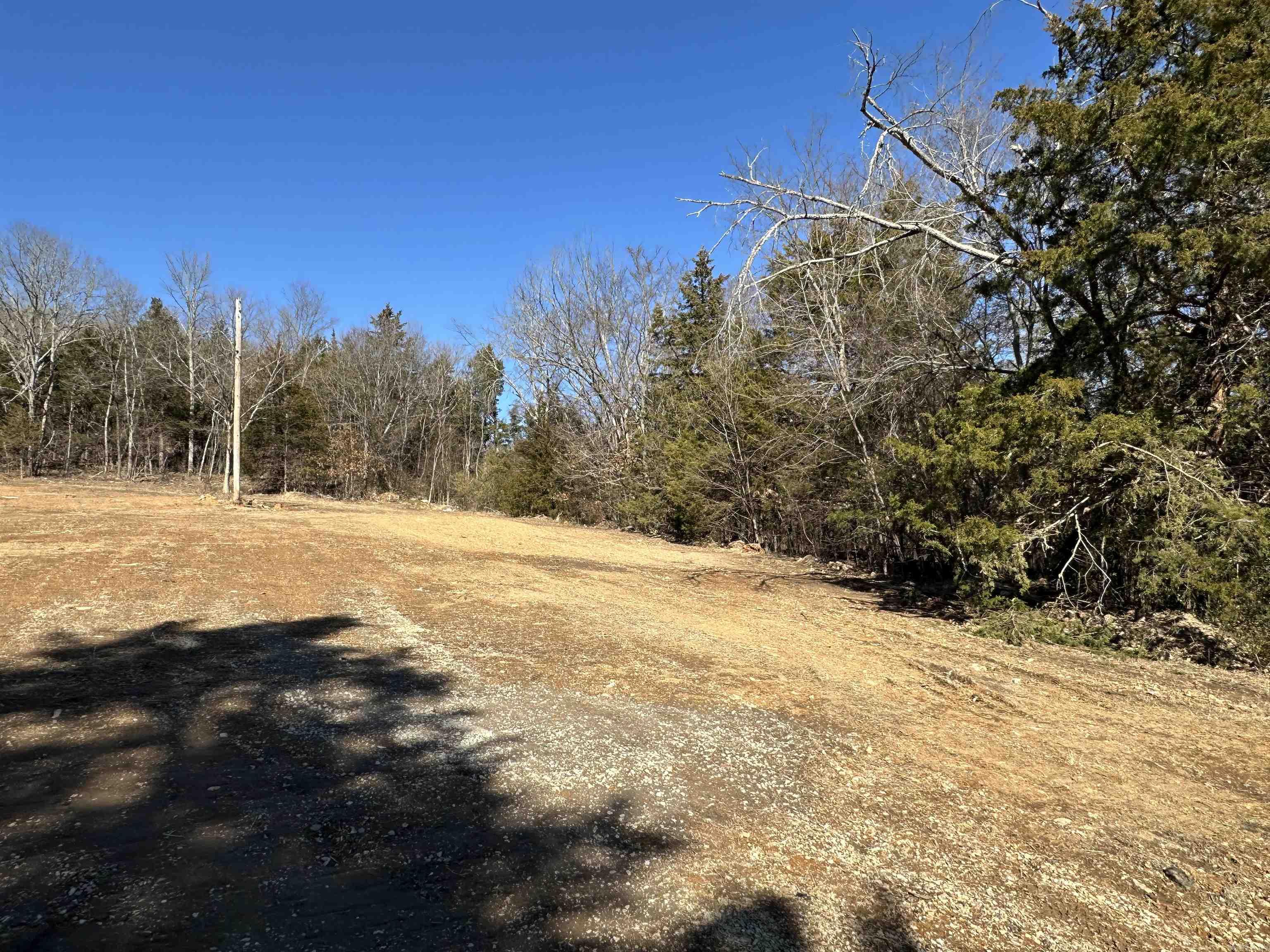 5638 E HWY 202  Flippin, AR