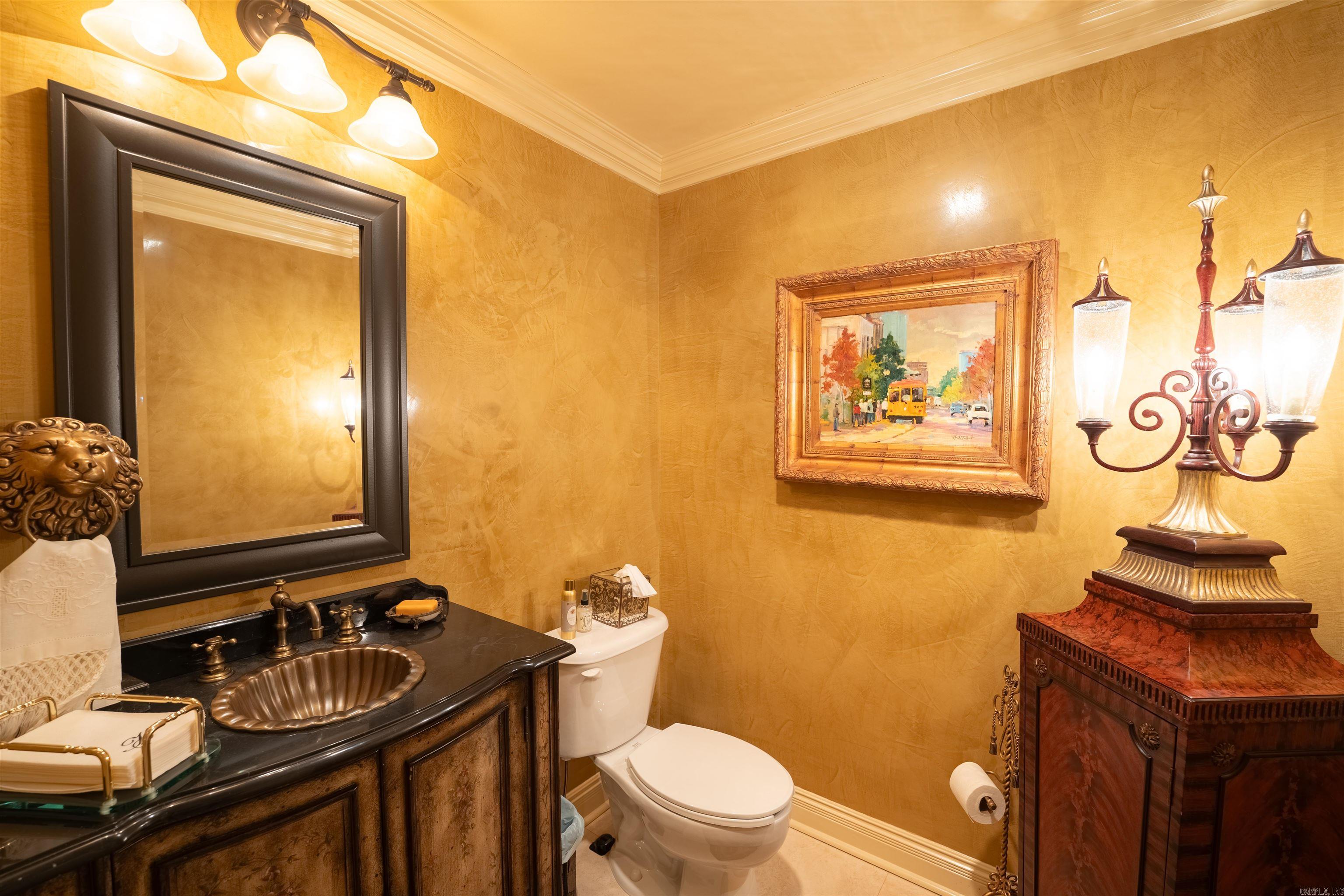 521 E President Clinton  Little Rock, AR