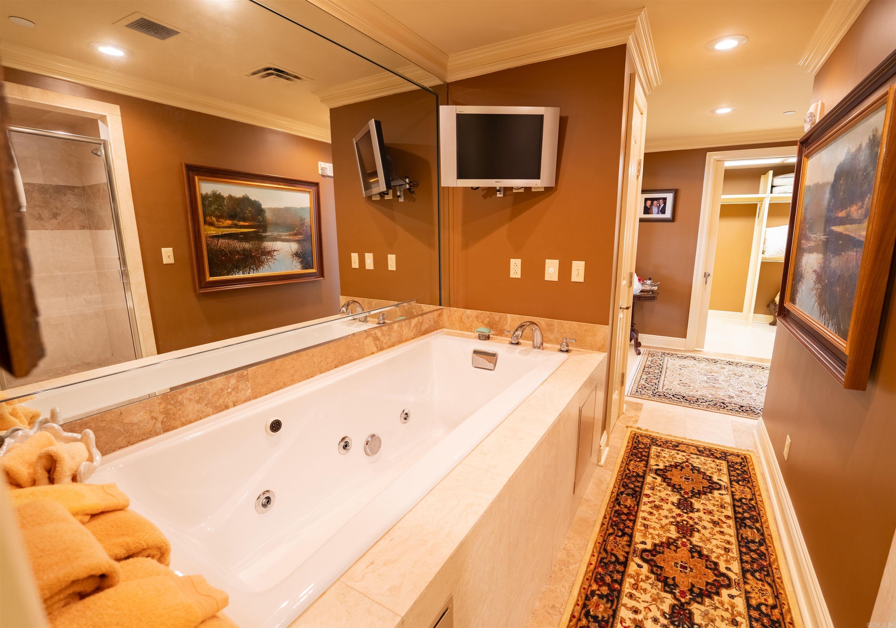 521 E President Clinton  Little Rock, AR