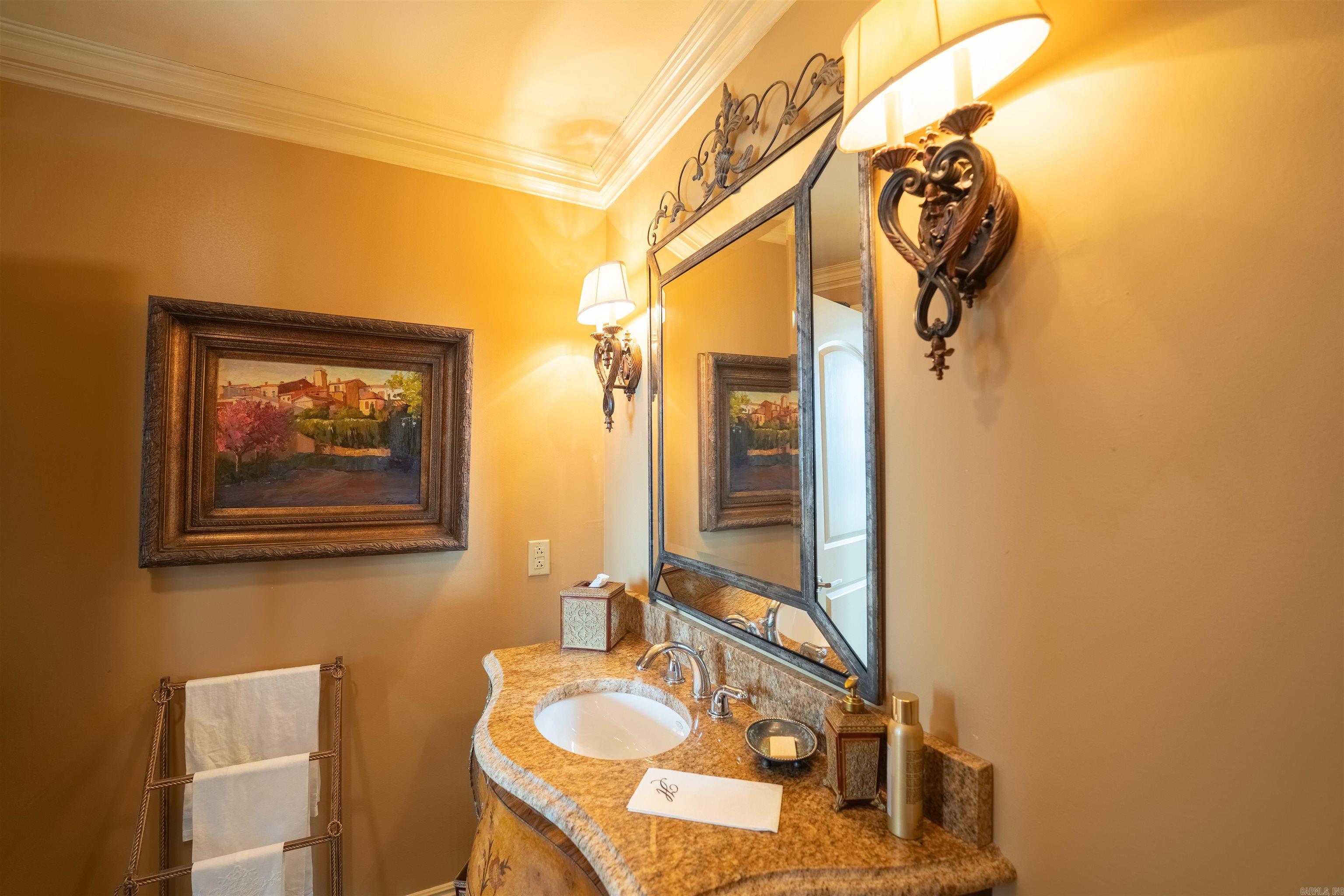 521 E President Clinton  Little Rock, AR