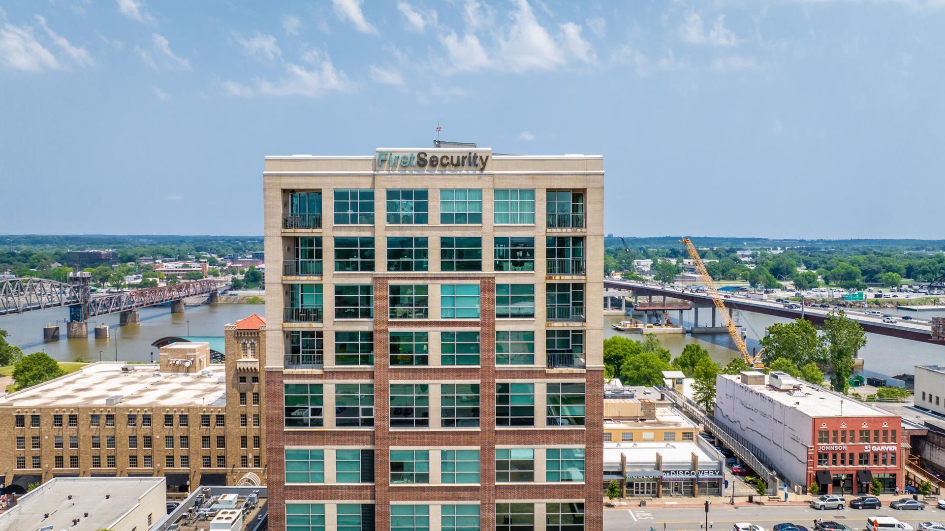 521 E President Clinton  Little Rock, AR