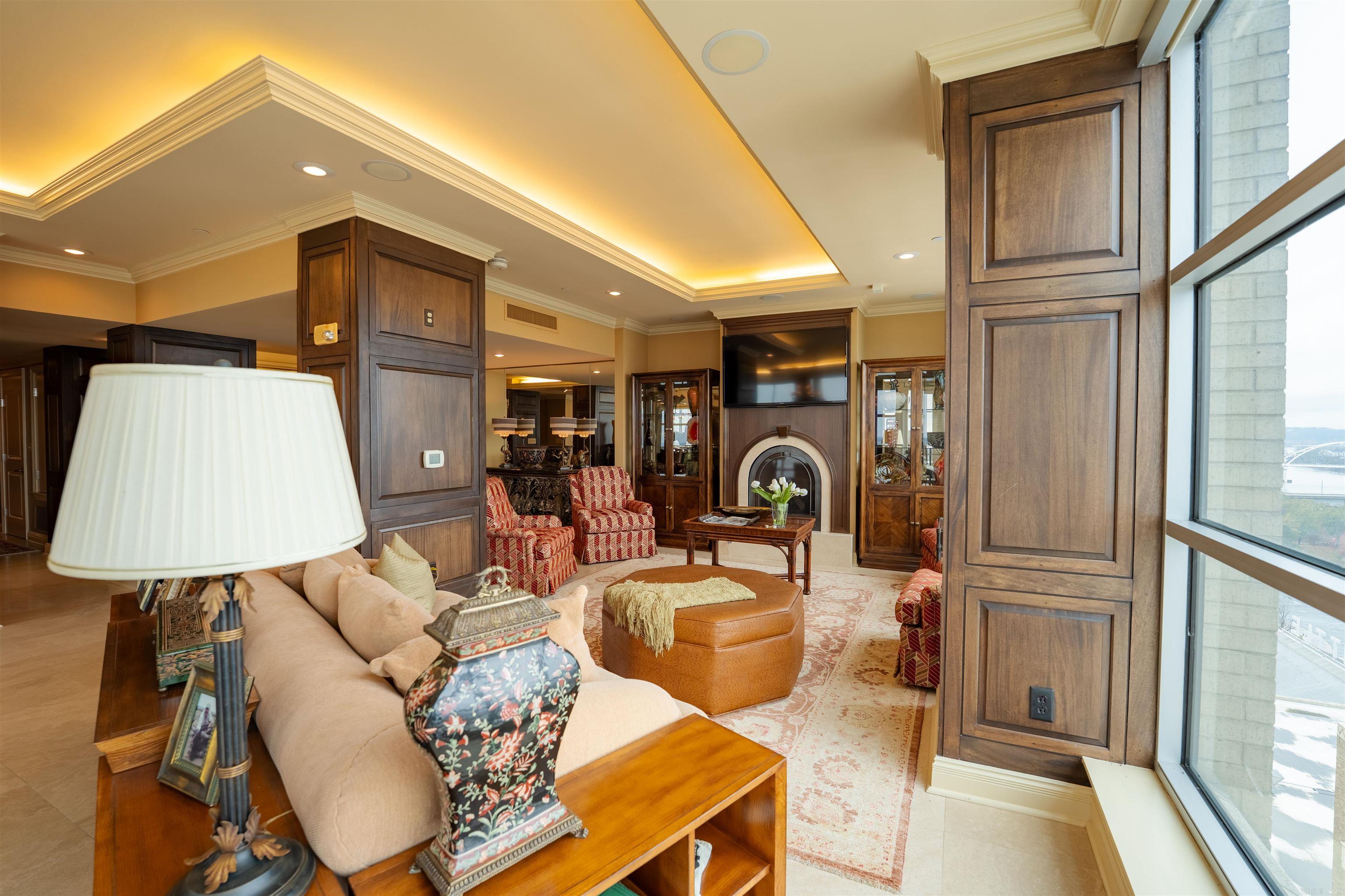 521 E President Clinton  Little Rock, AR