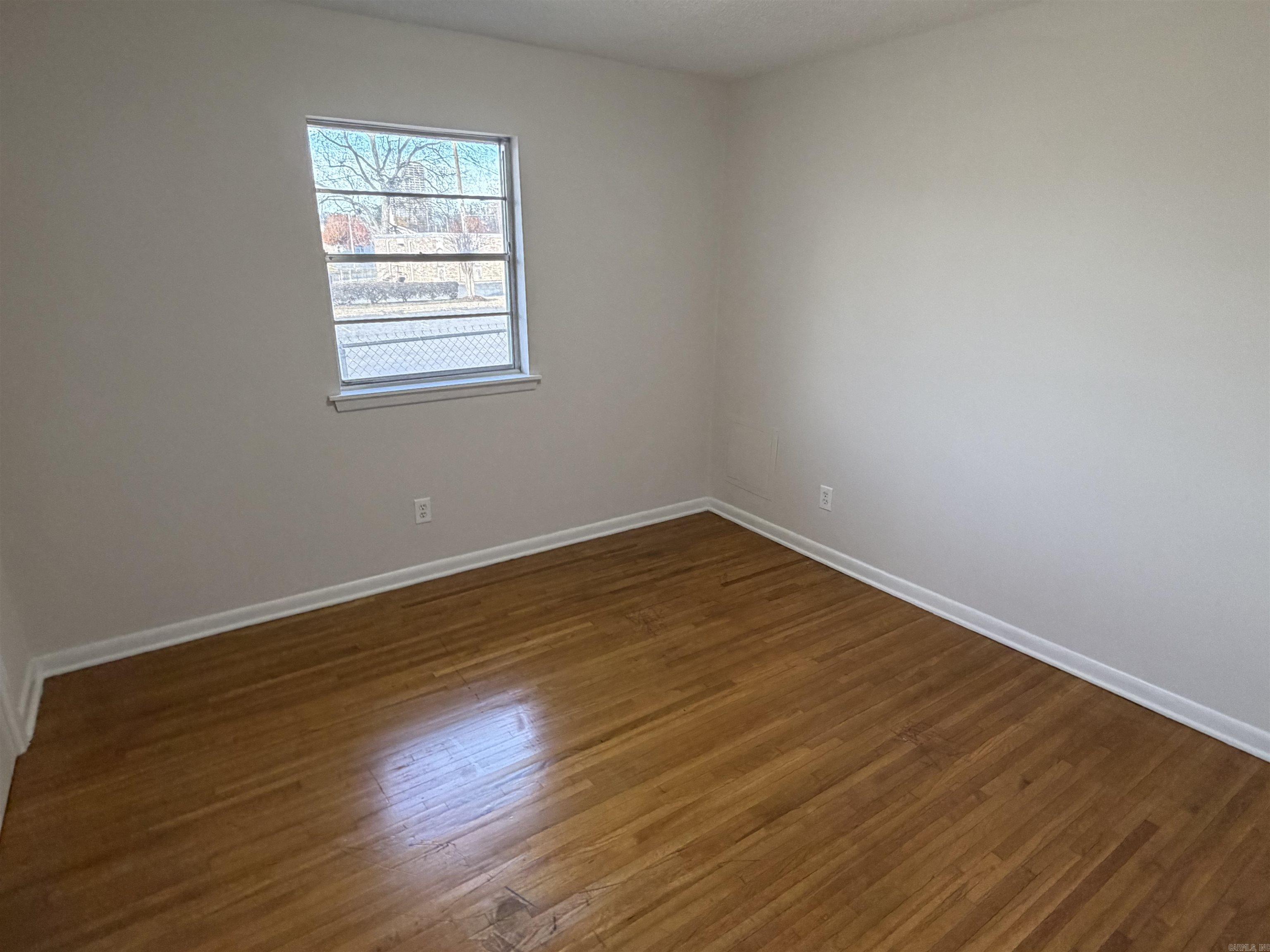 1801 S Izard  Little Rock, AR