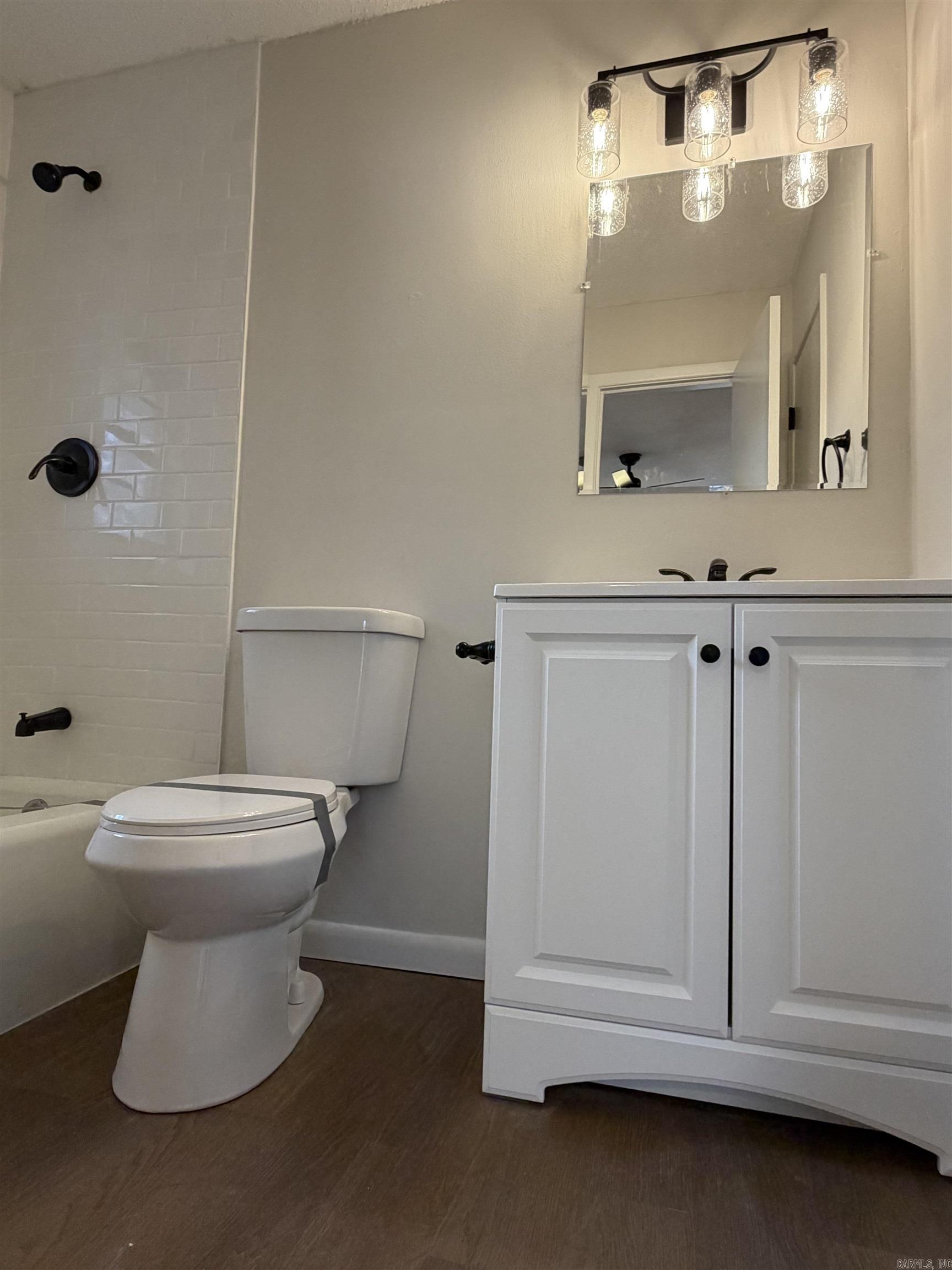 1801 S Izard  Little Rock, AR