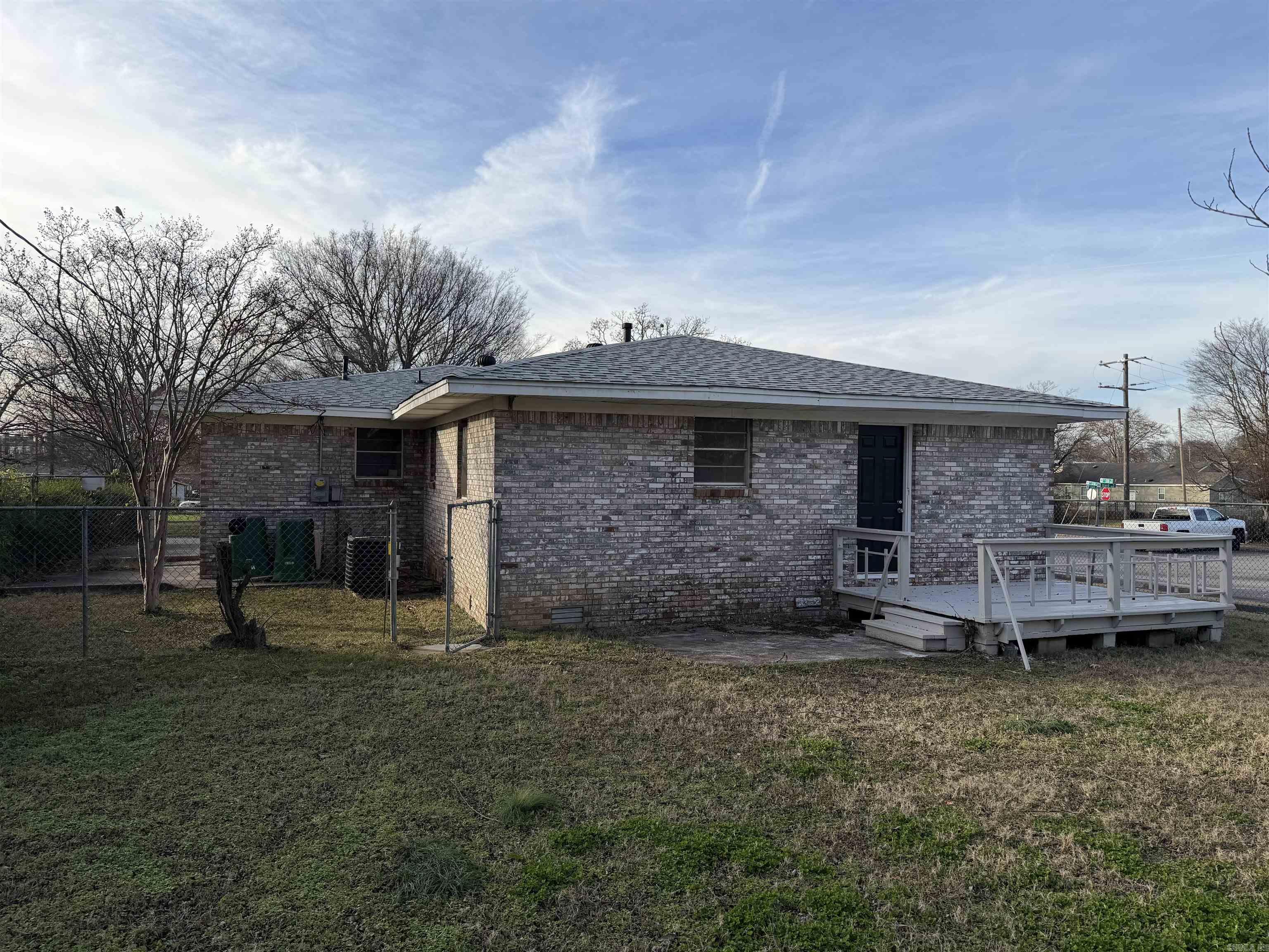 1801 S Izard  Little Rock, AR