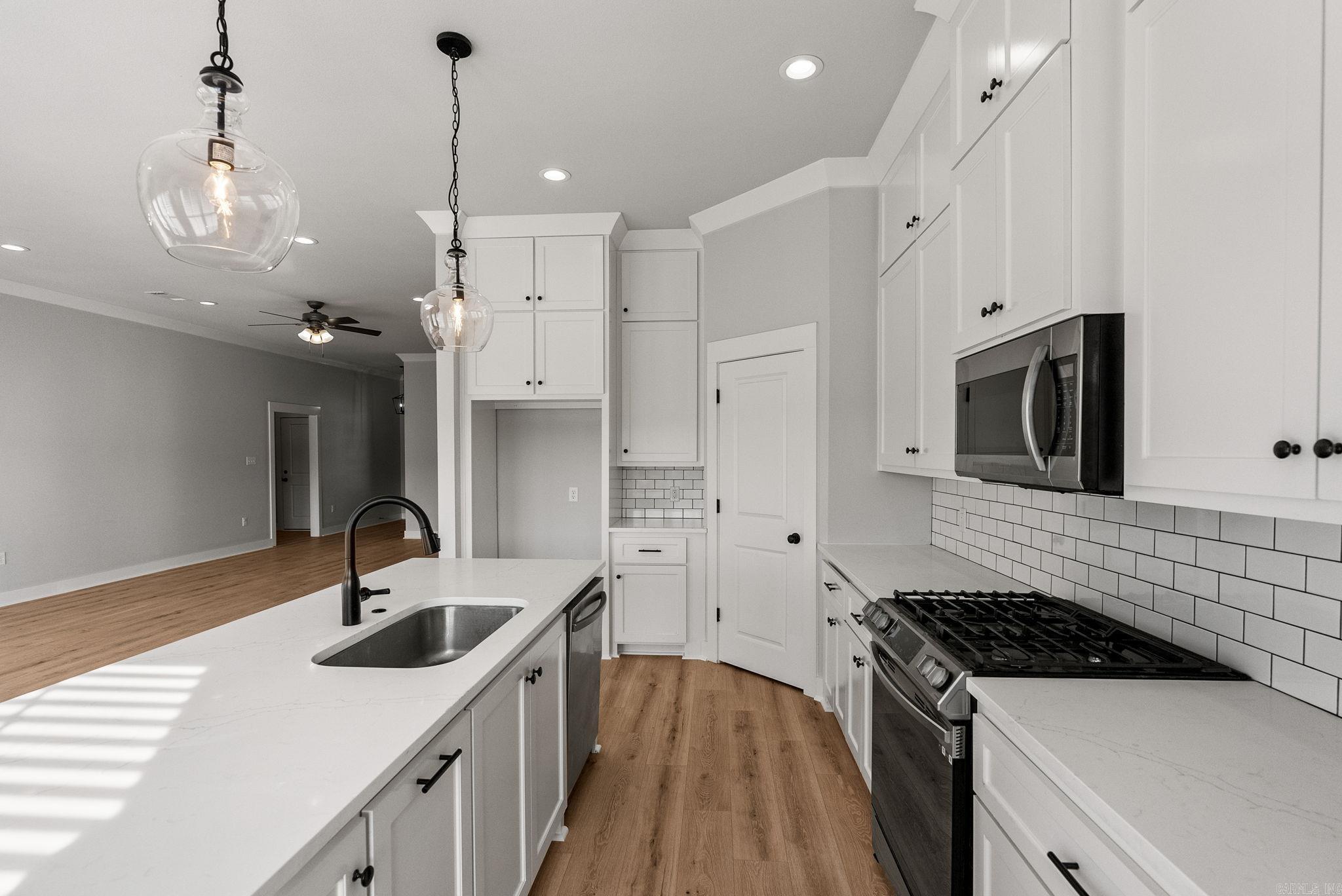 2321 Bridgegate Dr  Conway, AR