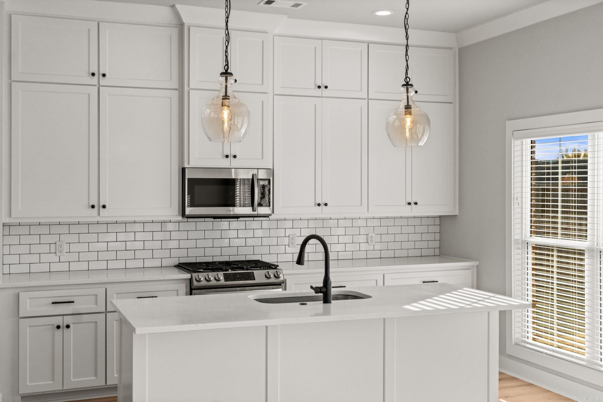 2321 Bridgegate Dr  Conway, AR