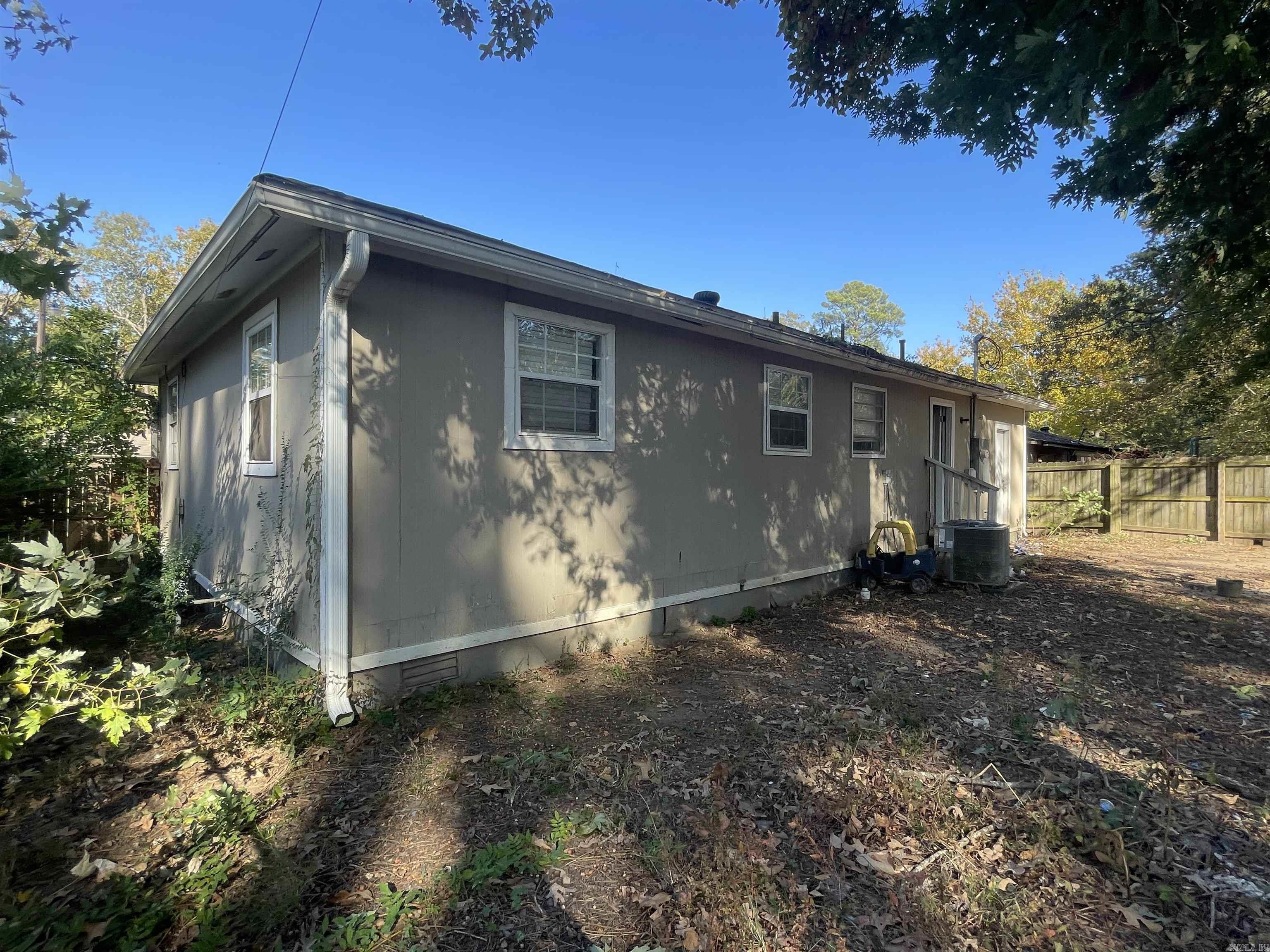 6921 Knollwood  Little Rock, AR