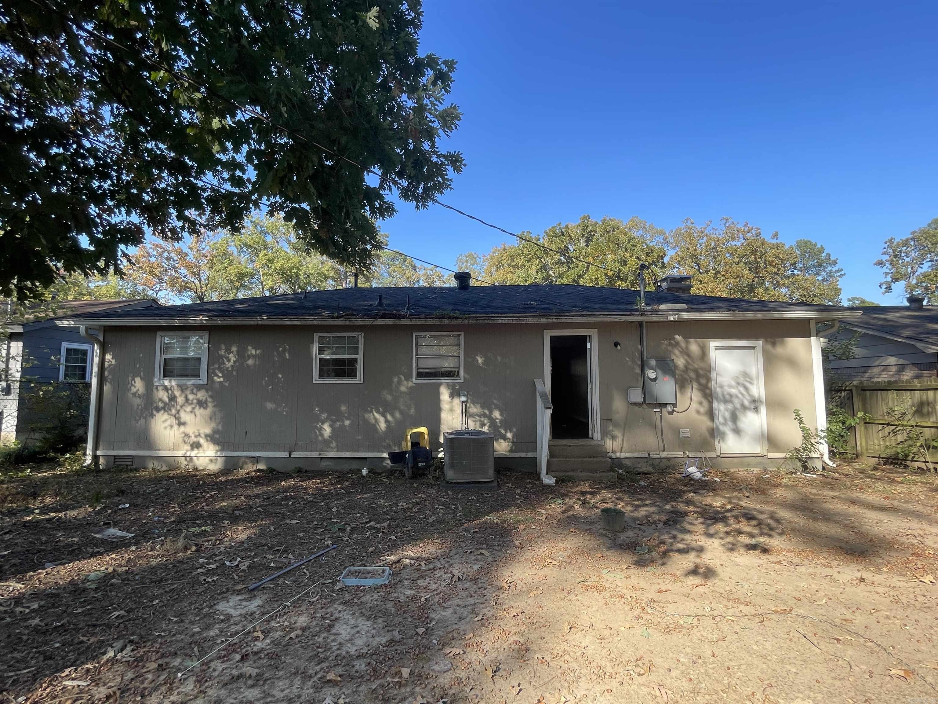 6921 Knollwood  Little Rock, AR