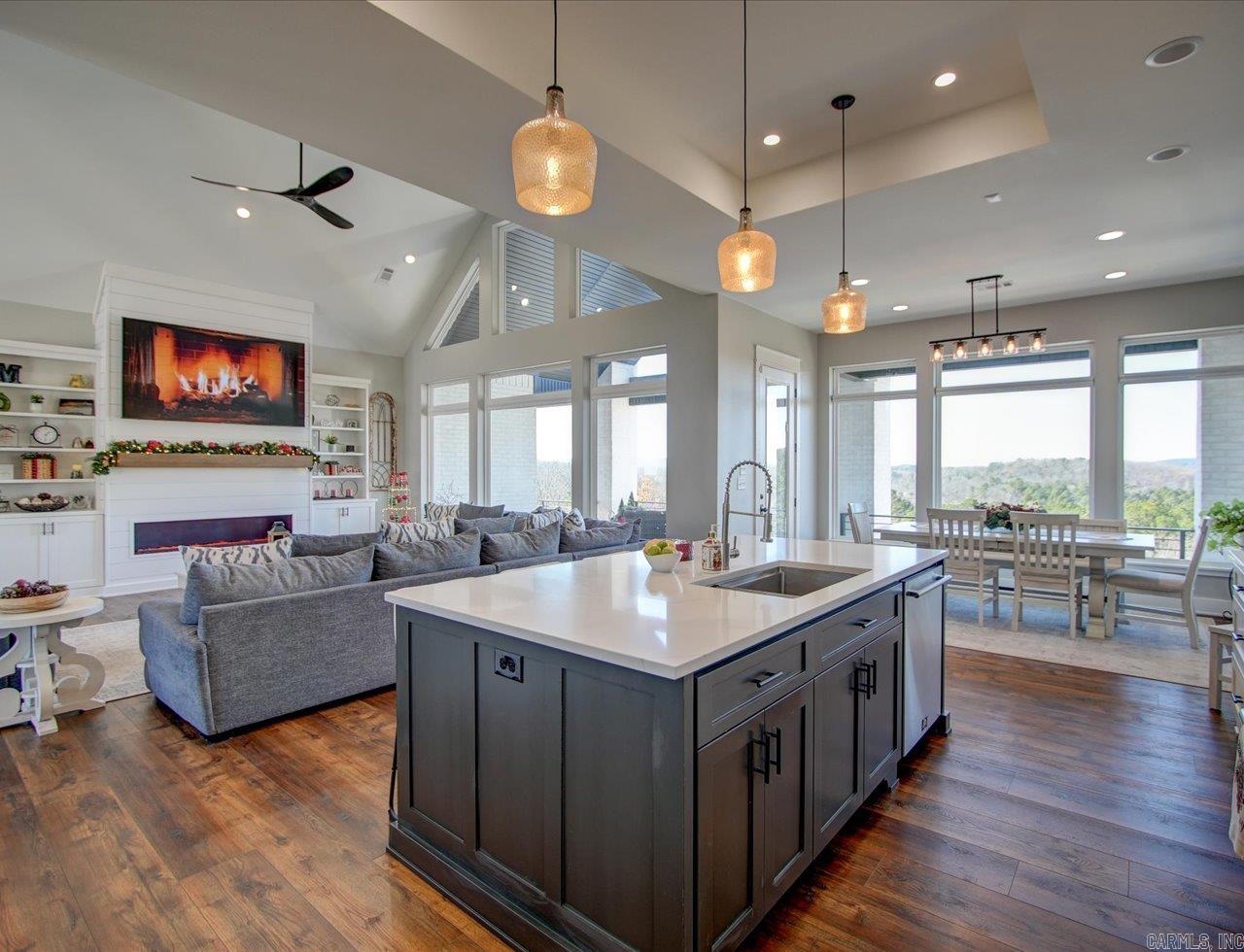 255 Falcon Ridge Trl  Hot Springs Village, AR