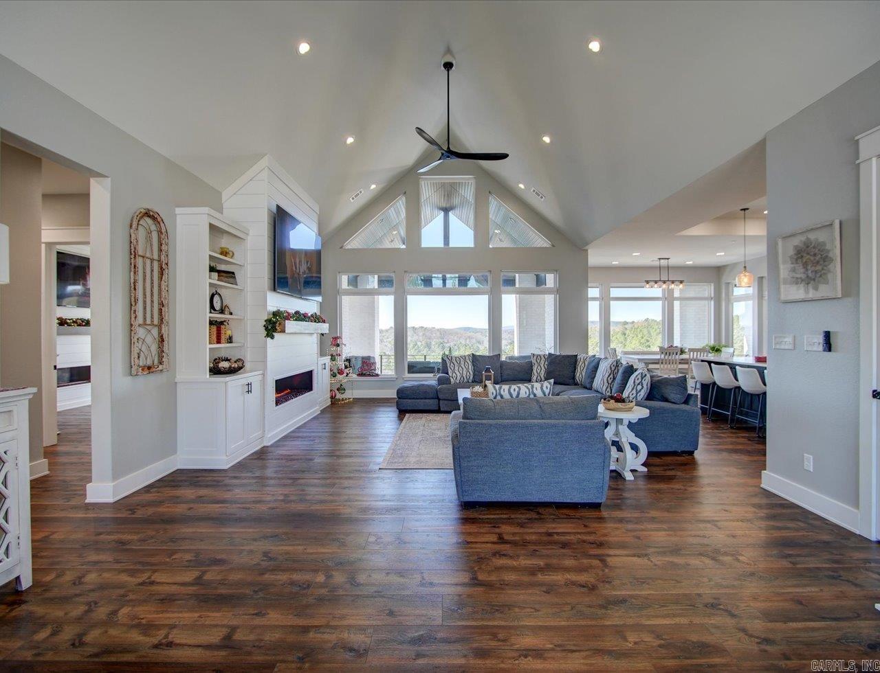 255 Falcon Ridge Trl  Hot Springs Village, AR