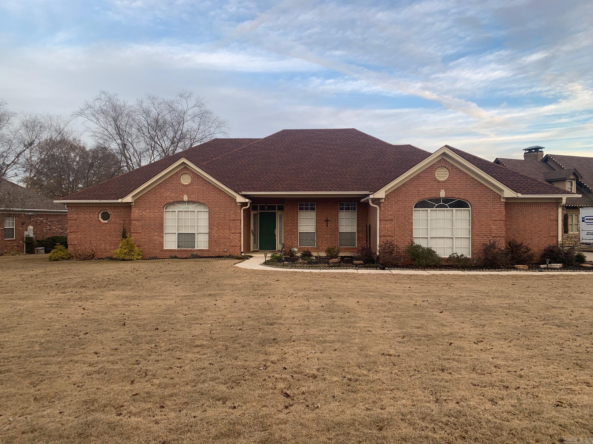 700 River Oaks  Searcy, AR