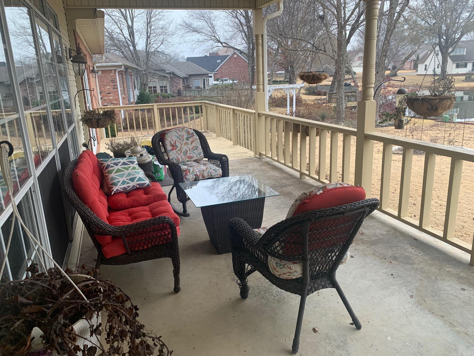 700 River Oaks  Searcy, AR