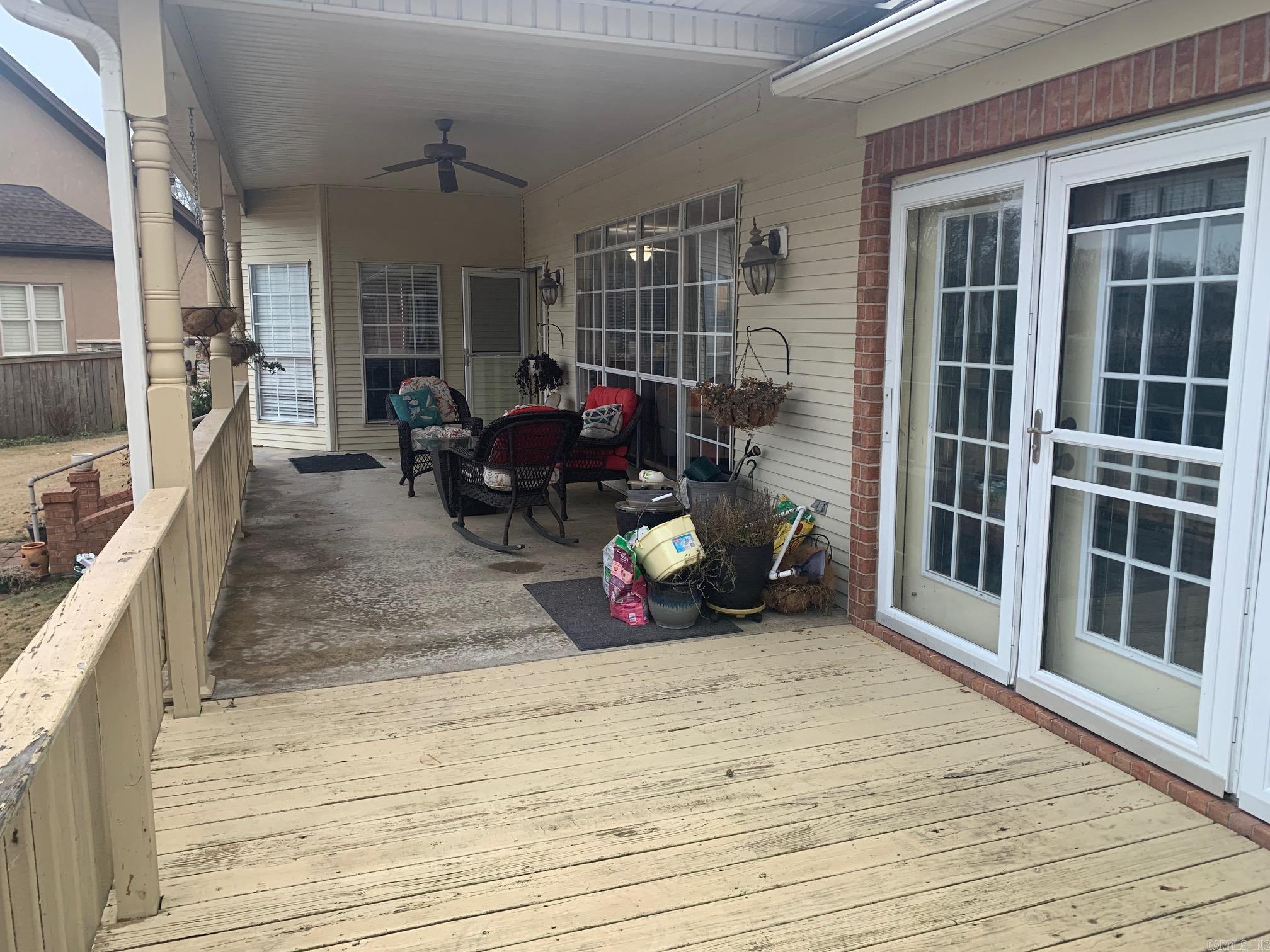 700 River Oaks  Searcy, AR