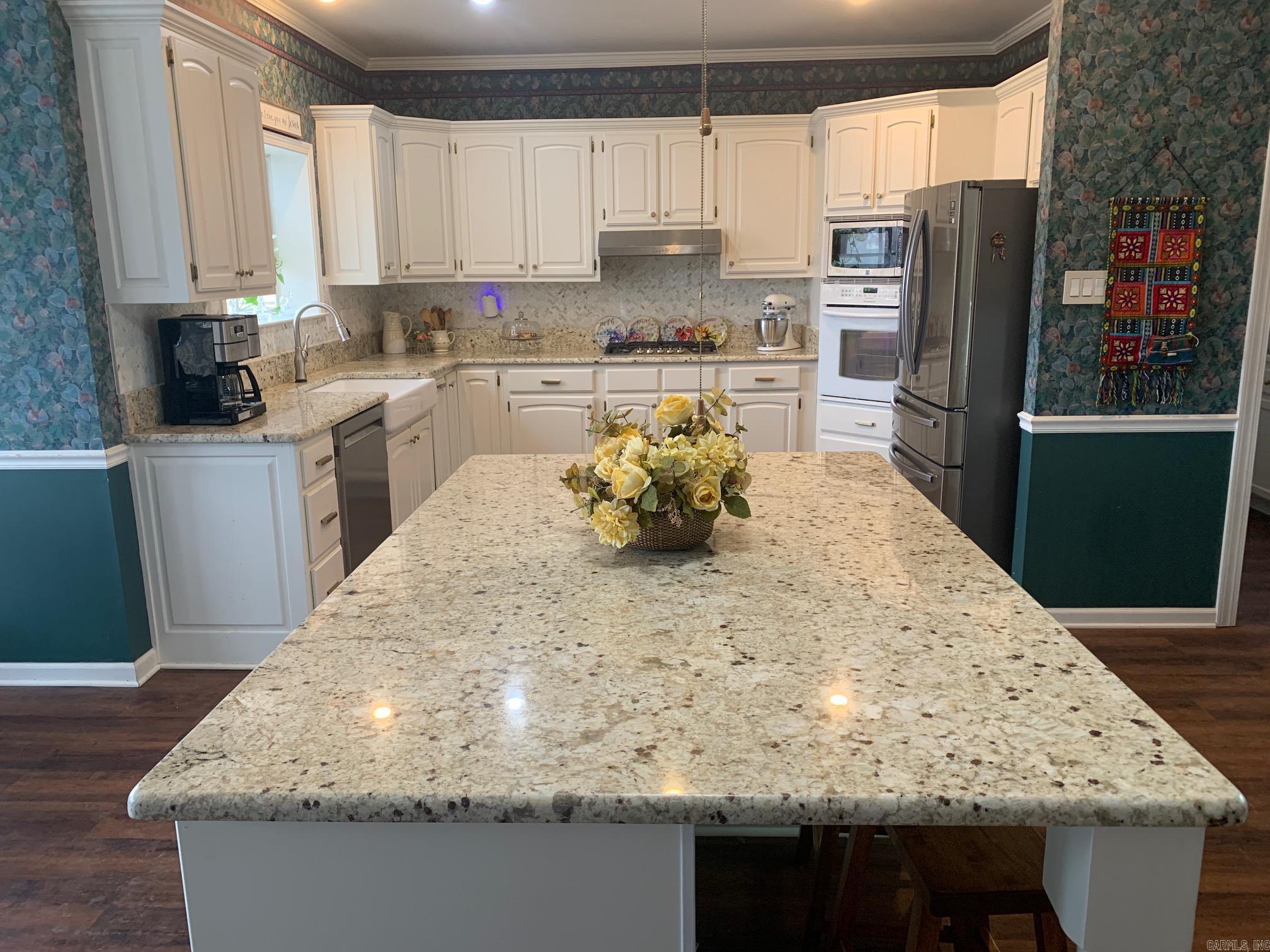 700 River Oaks  Searcy, AR