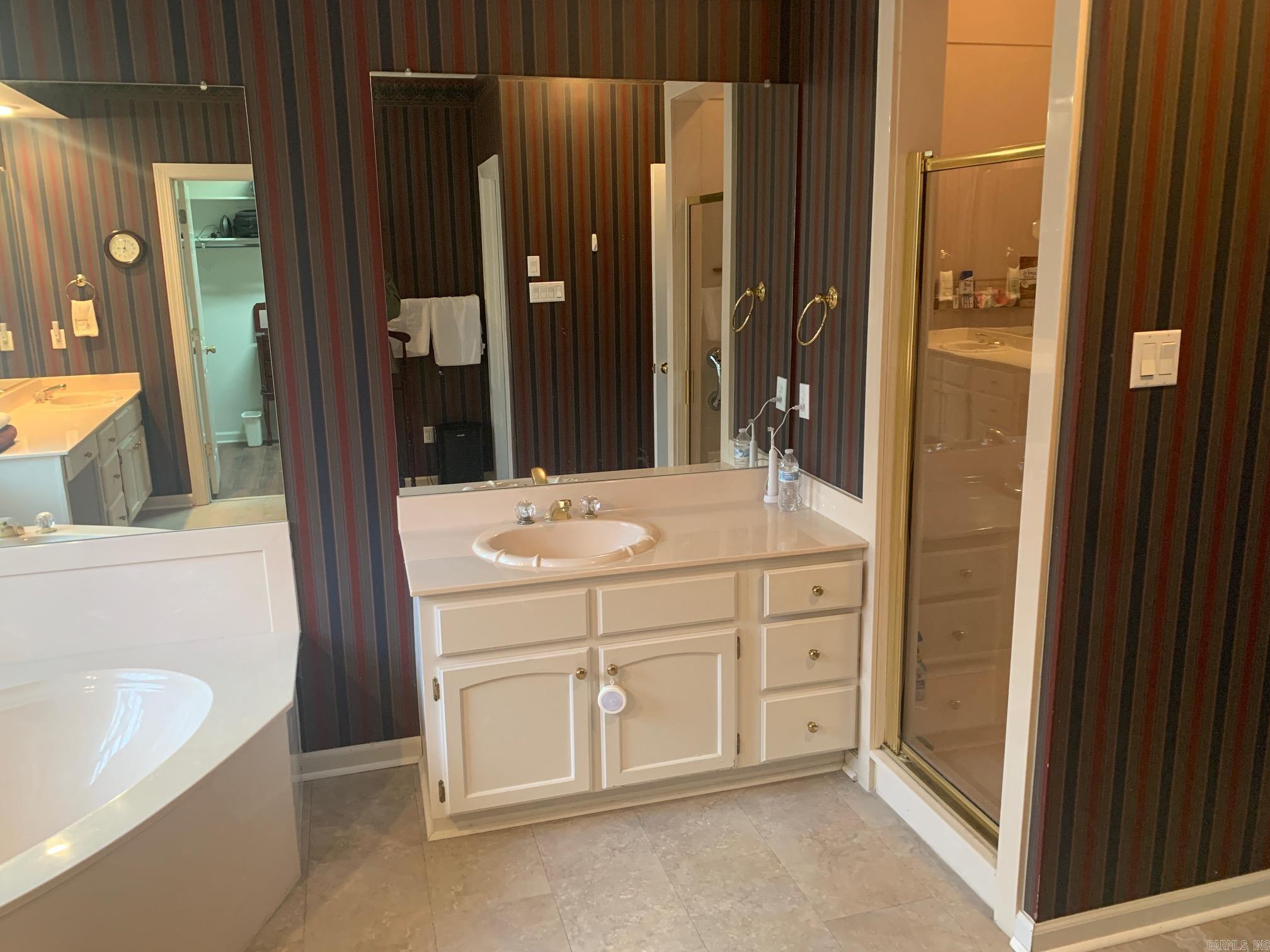 700 River Oaks  Searcy, AR