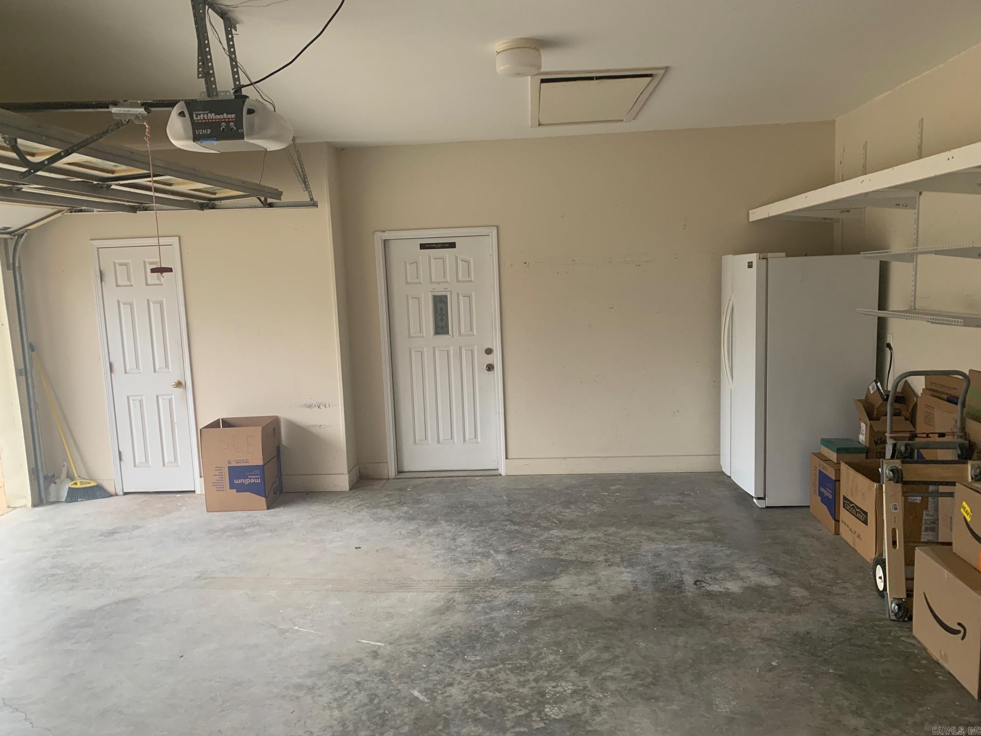 700 River Oaks  Searcy, AR