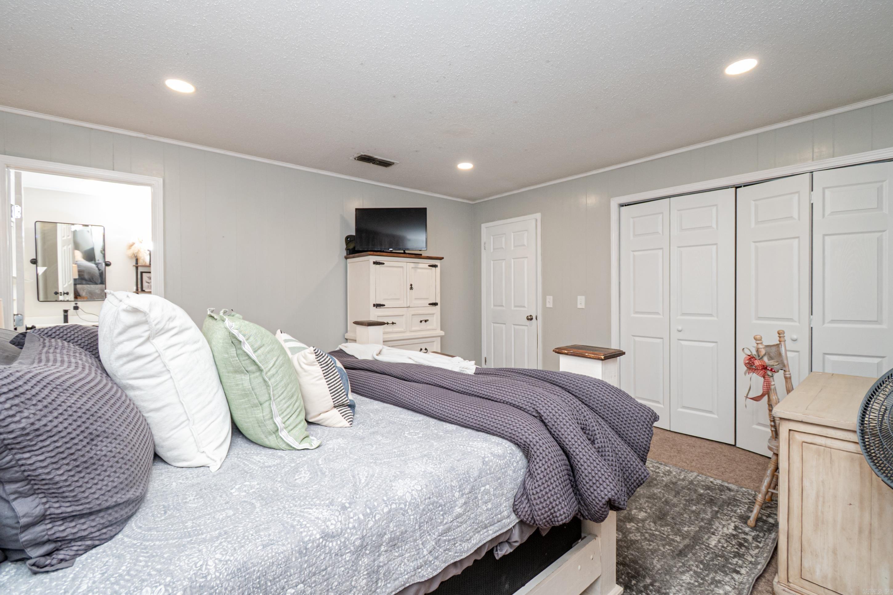 228 Old Mill Rd  Junction City, AR