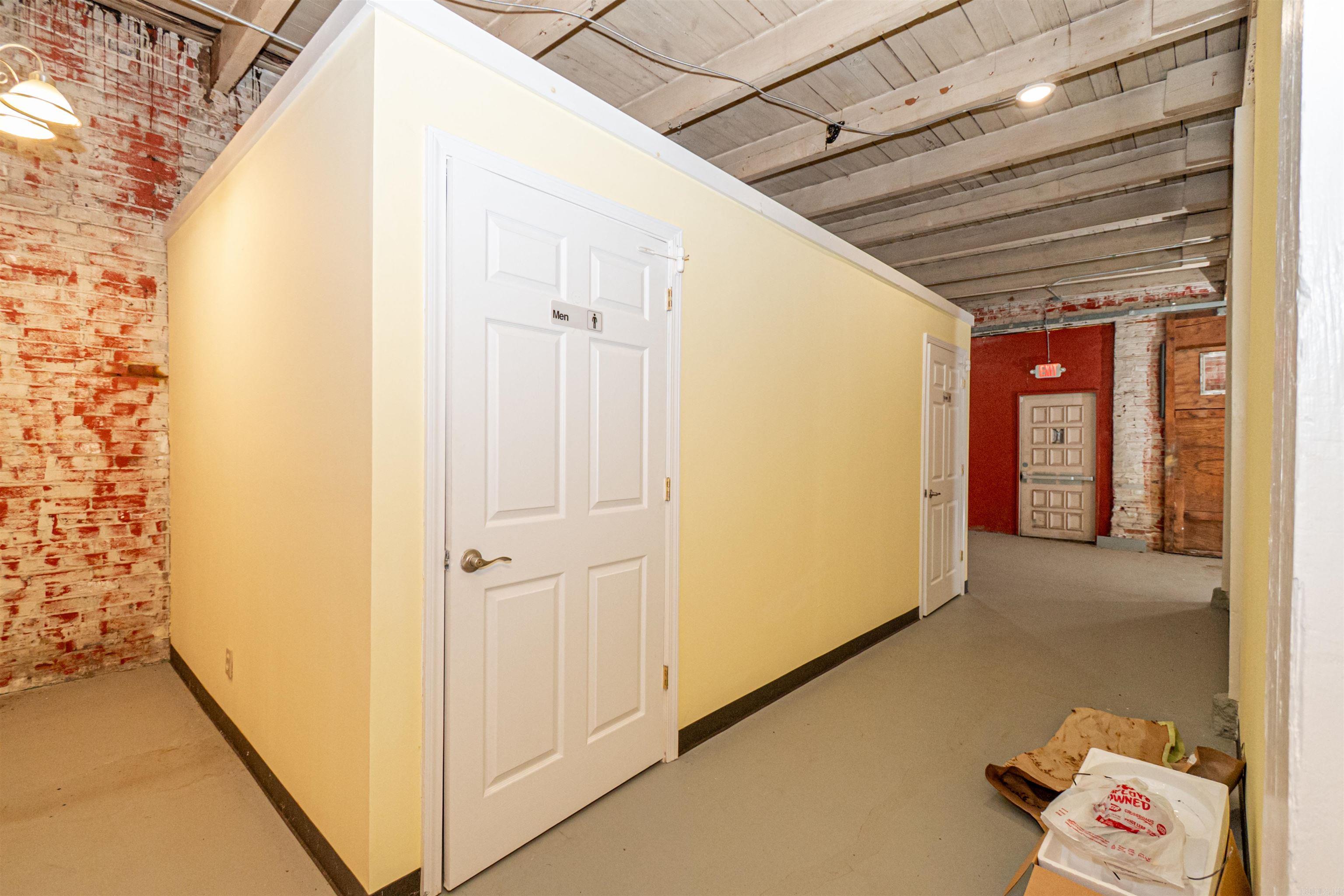 355 S Main St  Monticello, AR