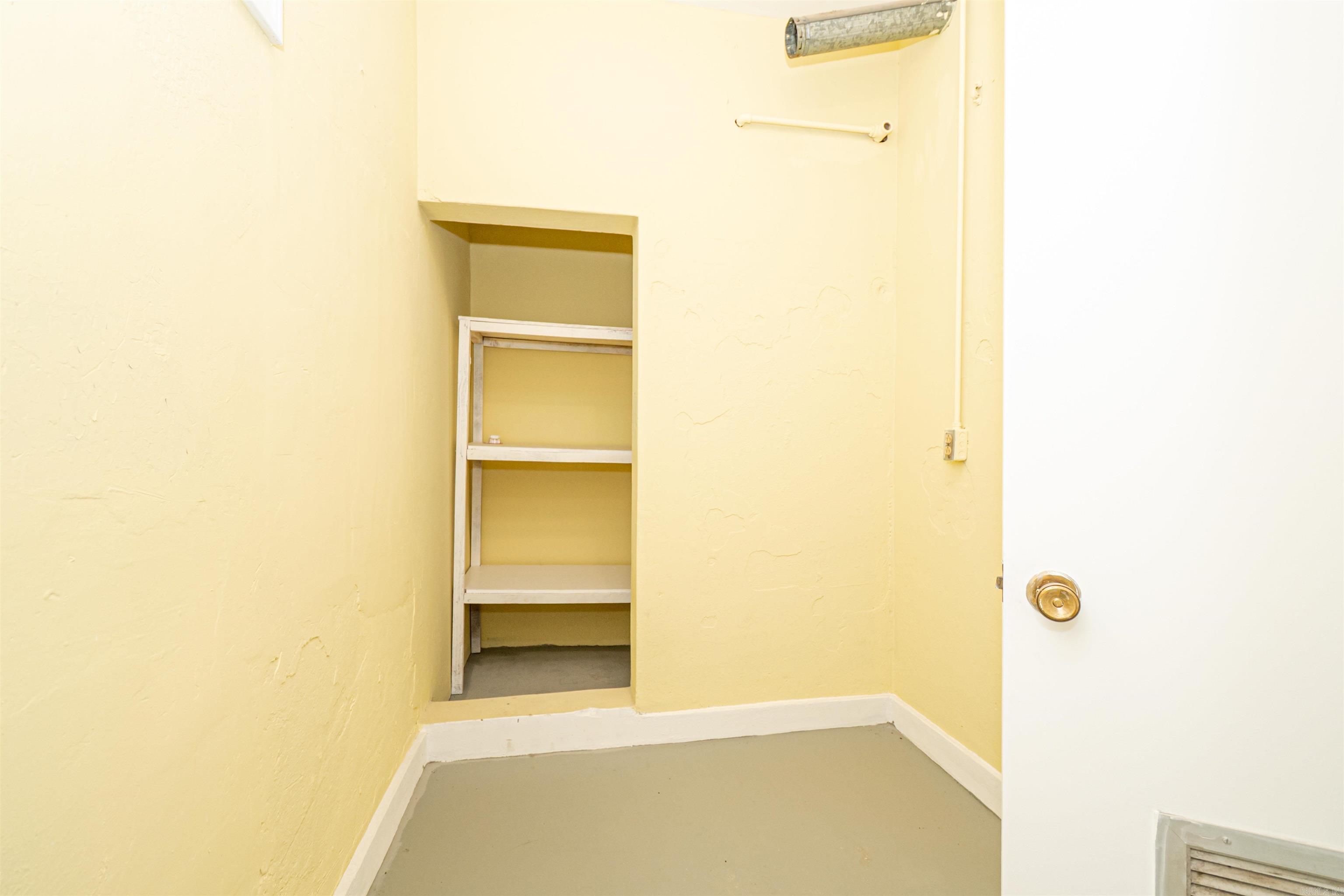 355 S Main St  Monticello, AR