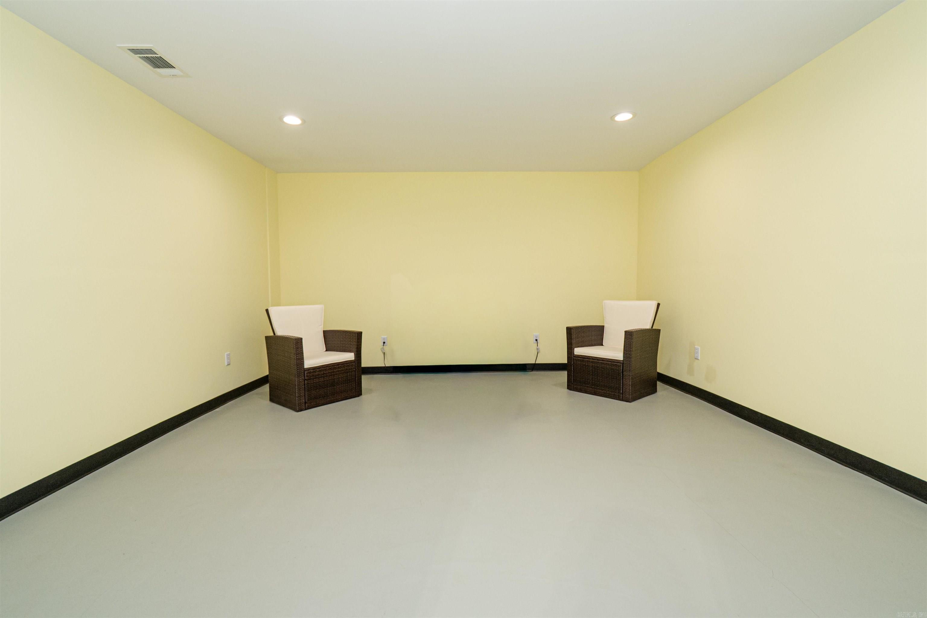 355 S Main St  Monticello, AR