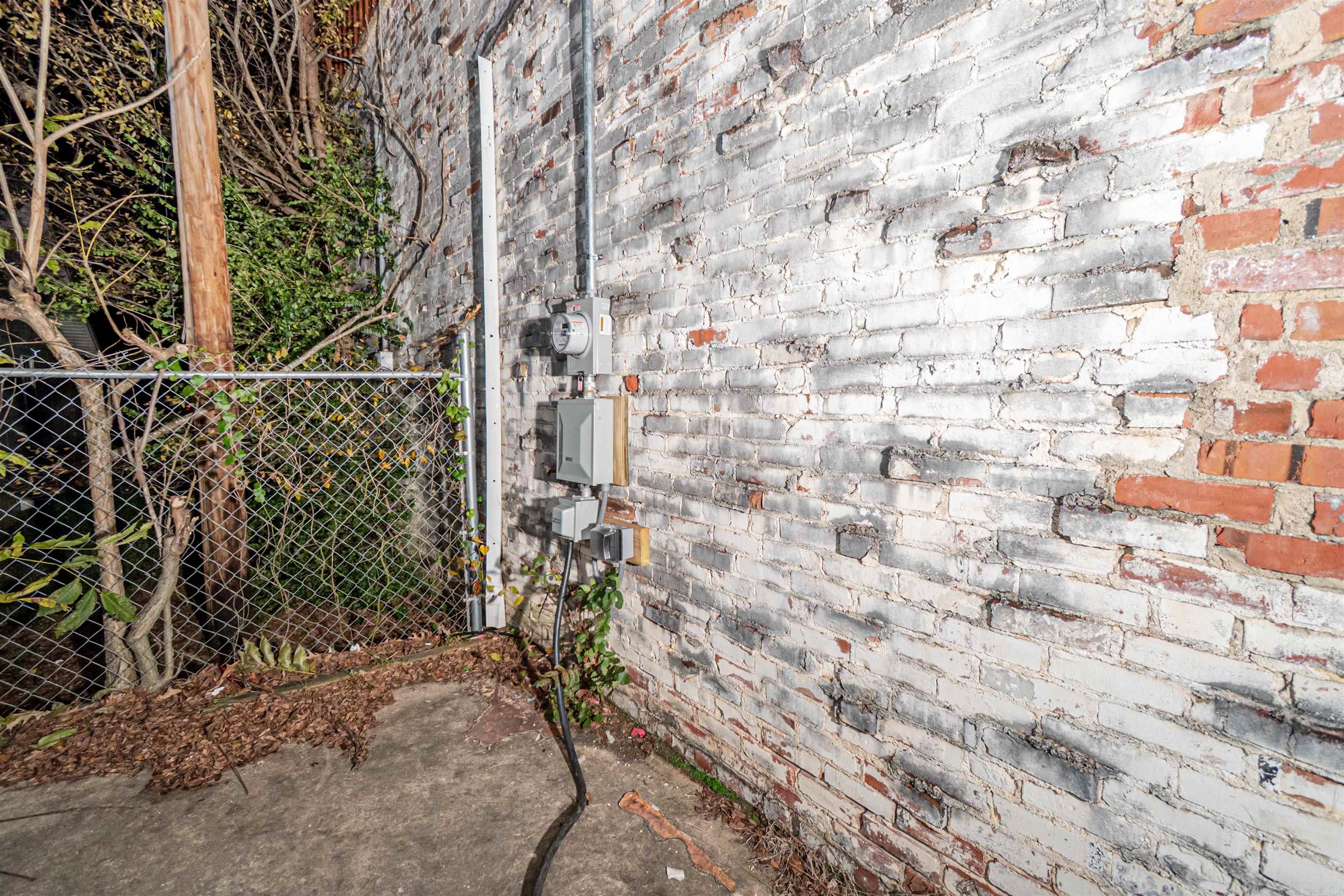 355 S Main St  Monticello, AR