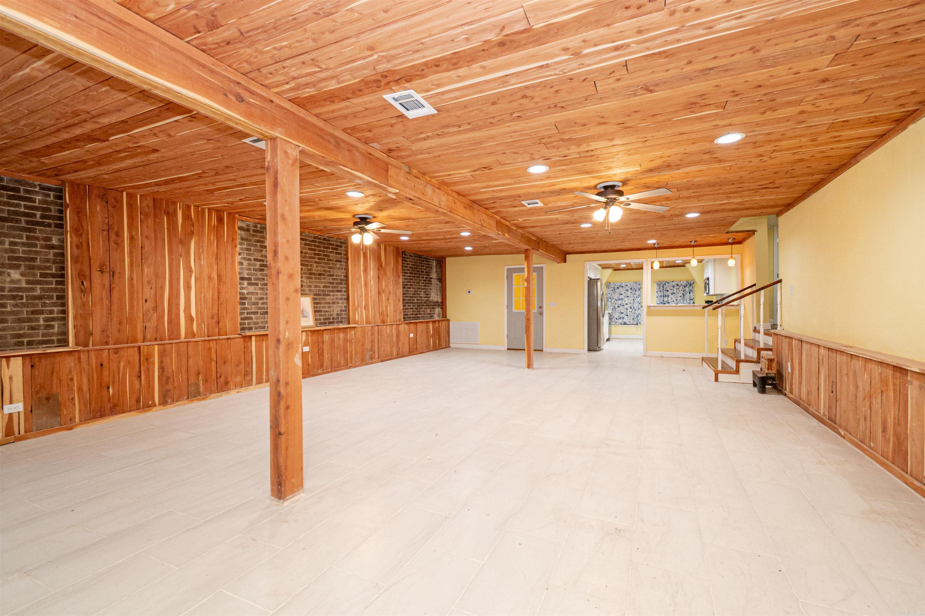 355 S Main St  Monticello, AR