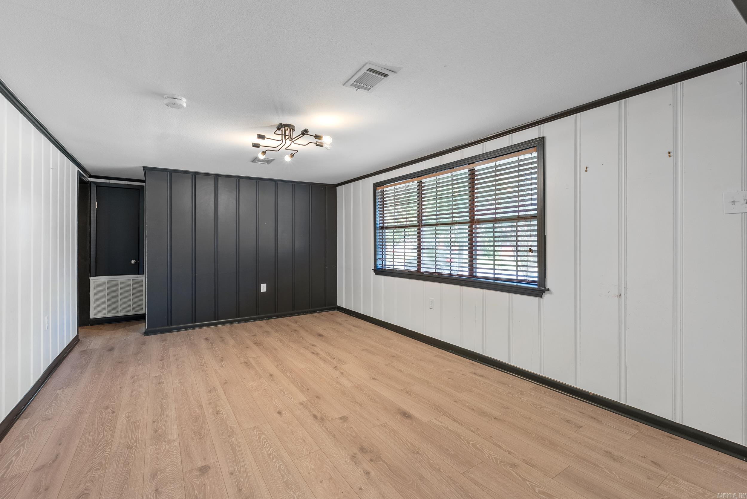 1951 Torreyson St.  Conway, AR