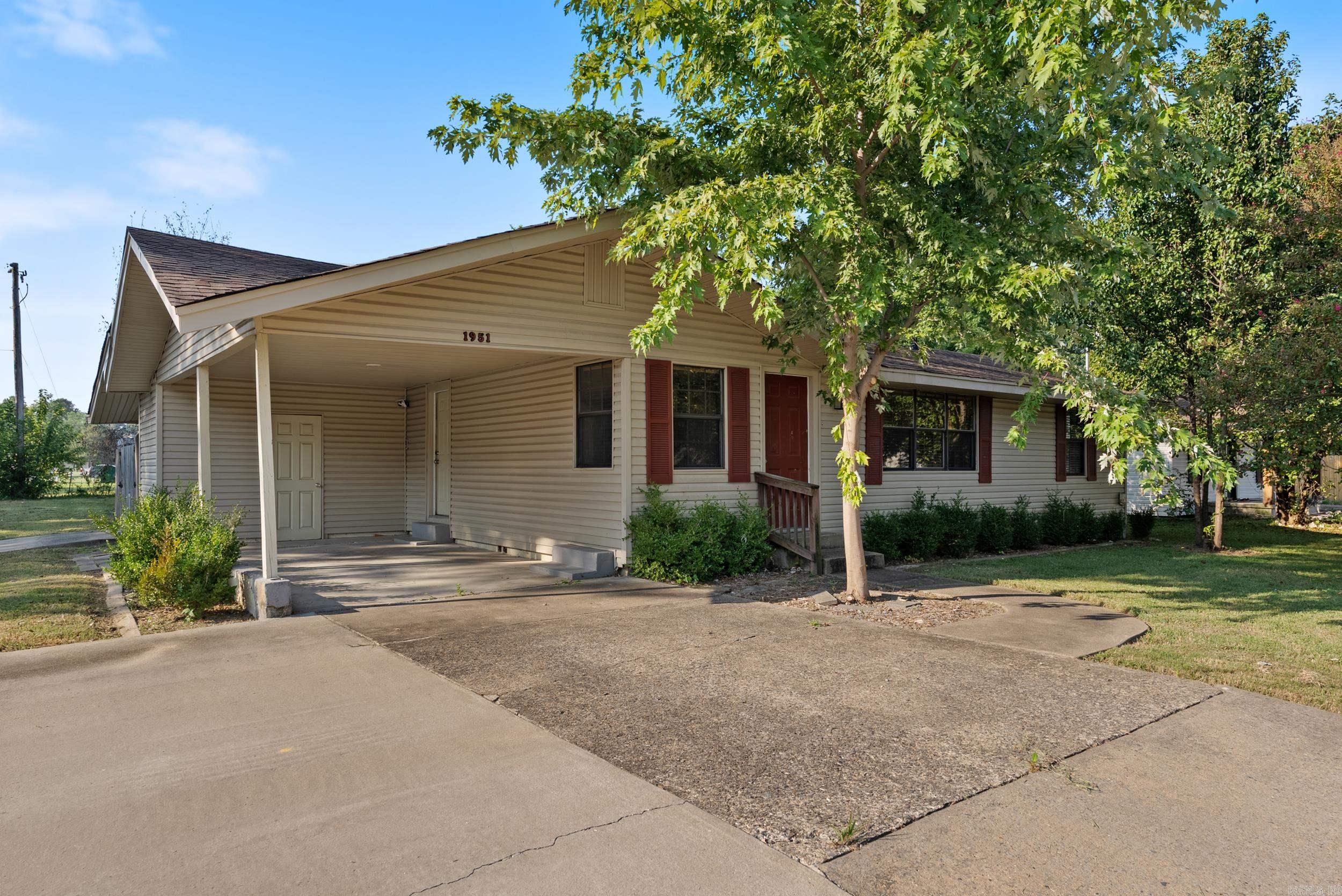 1951 Torreyson St.  Conway, AR