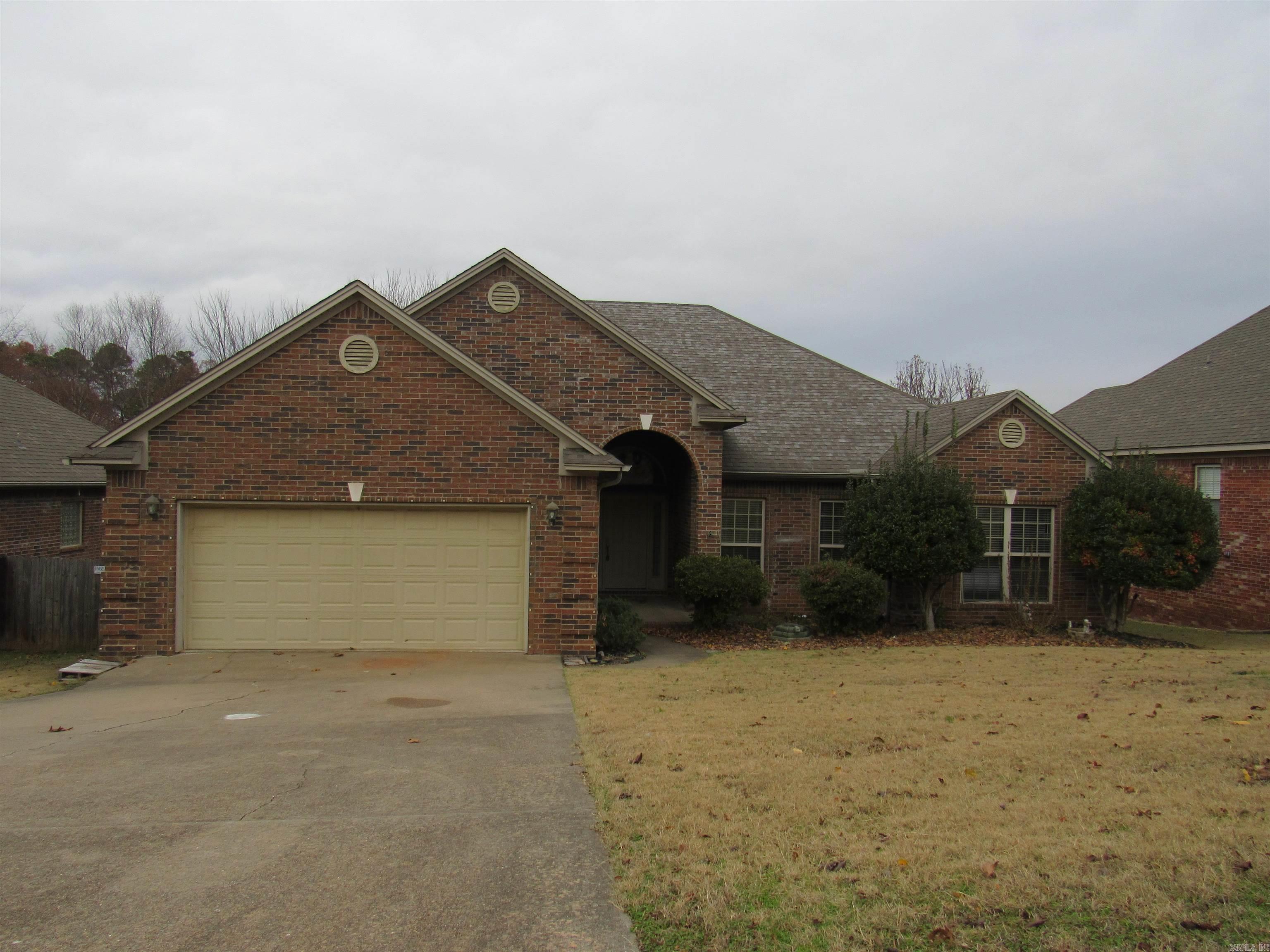 125 Orleans Dr  Maumelle, AR