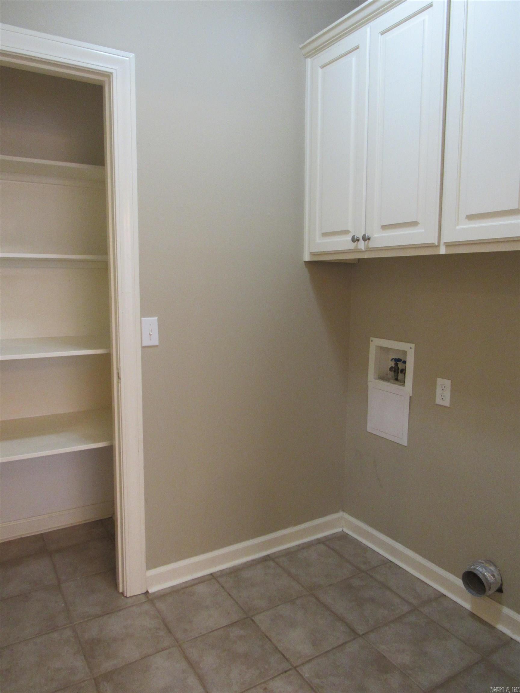 125 Orleans Dr  Maumelle, AR