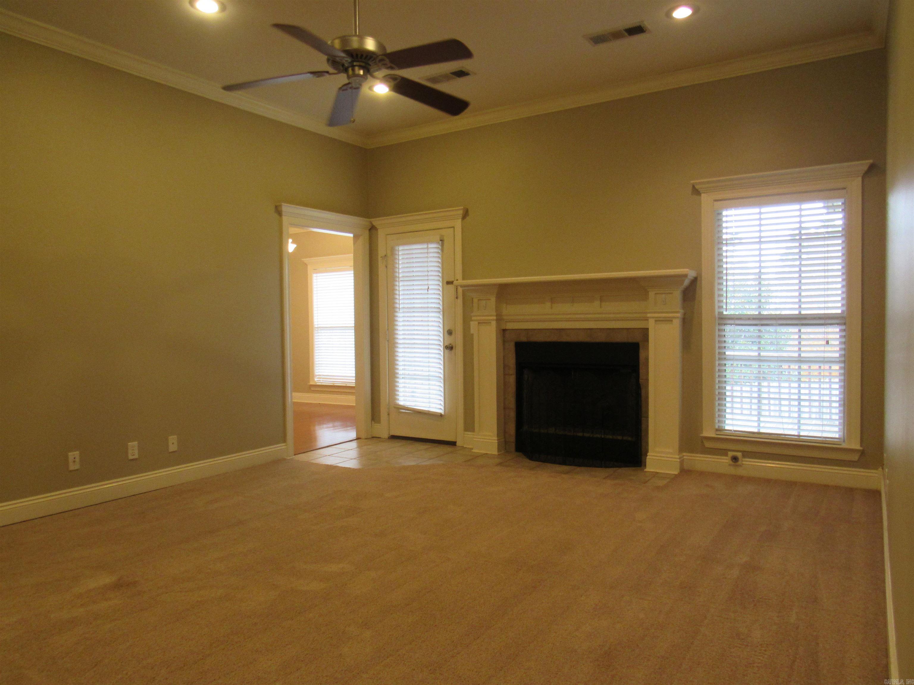 125 Orleans Dr  Maumelle, AR