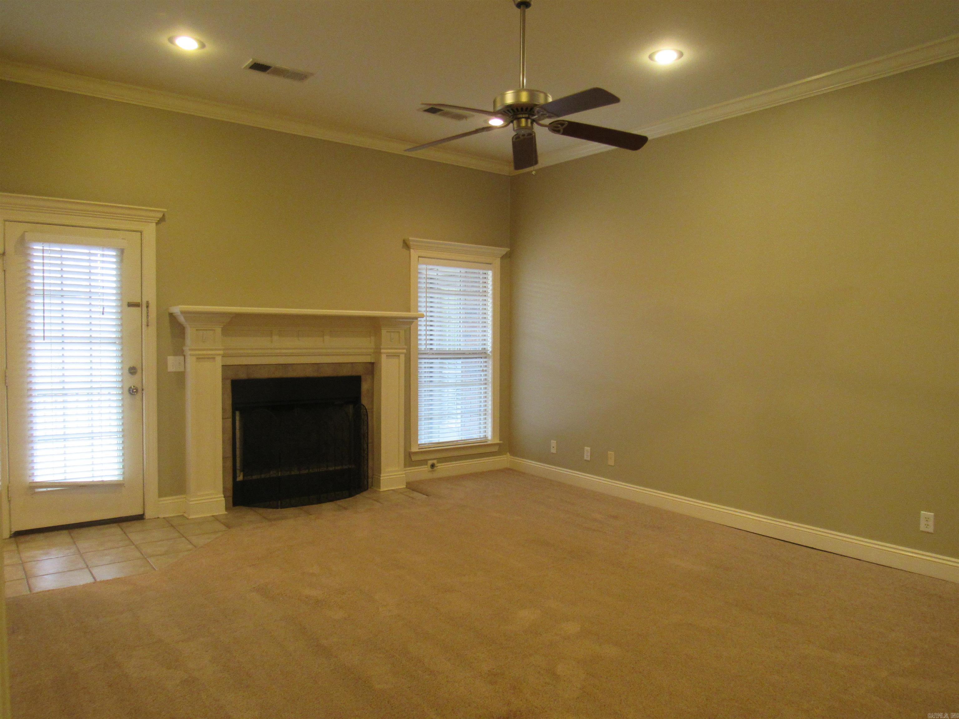 125 Orleans Dr  Maumelle, AR