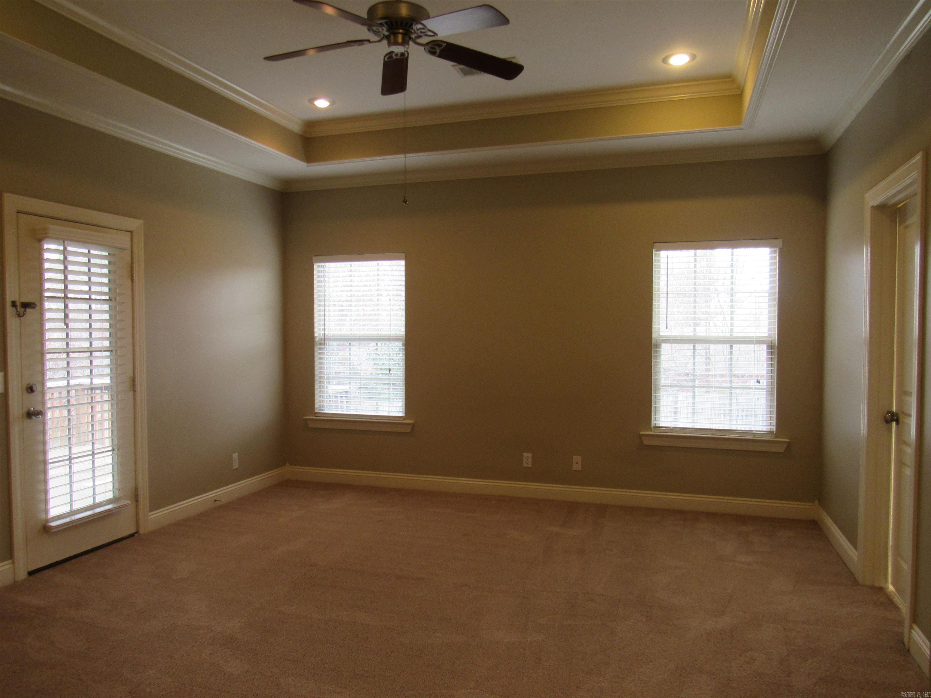 125 Orleans Dr  Maumelle, AR