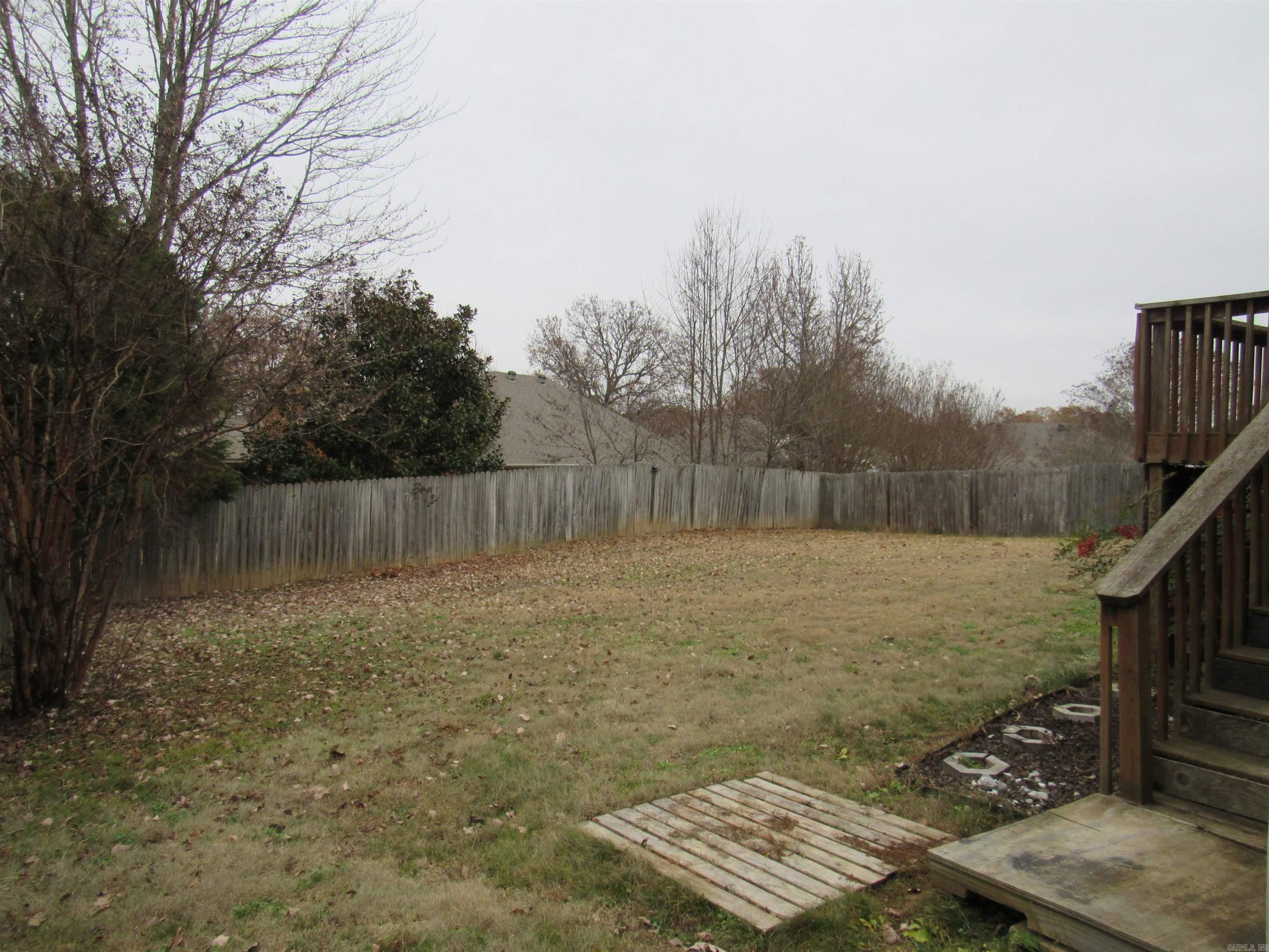 125 Orleans Dr  Maumelle, AR